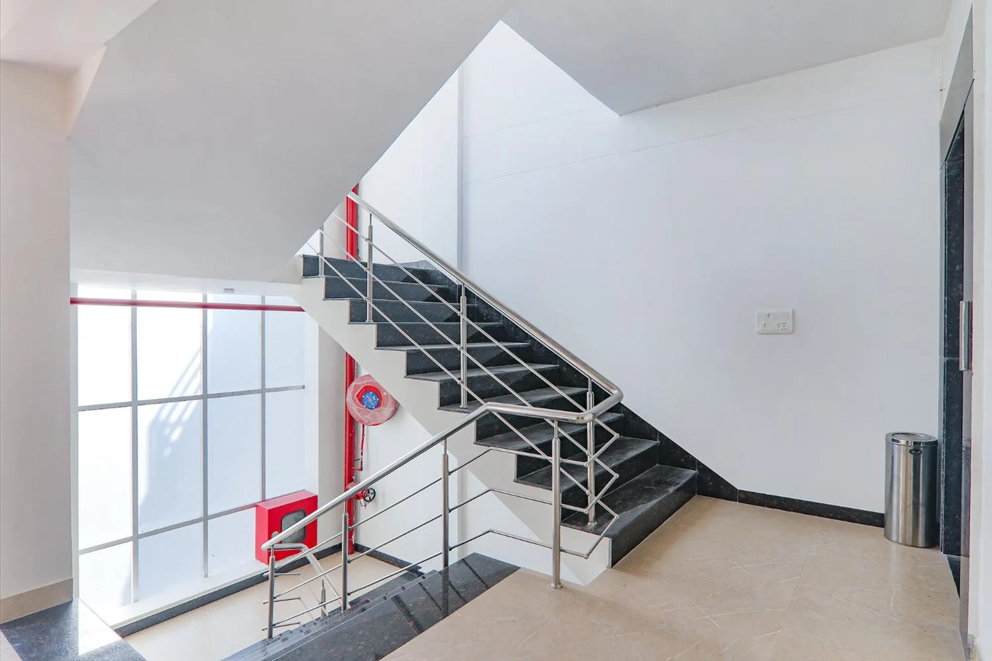 Lobby or reception in FabHotel The Comfort