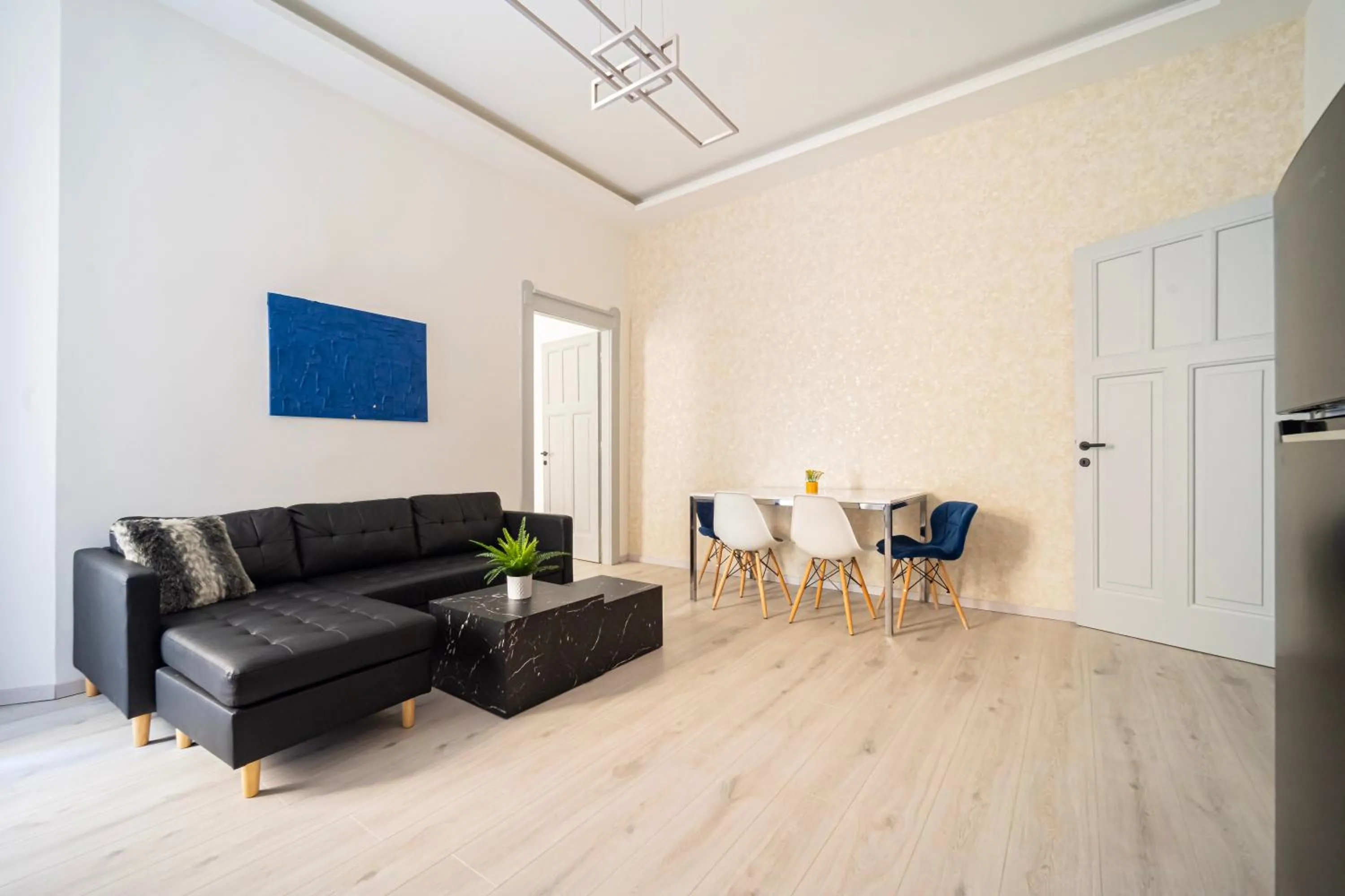 MyElegance Downtown Apartment Free Parking