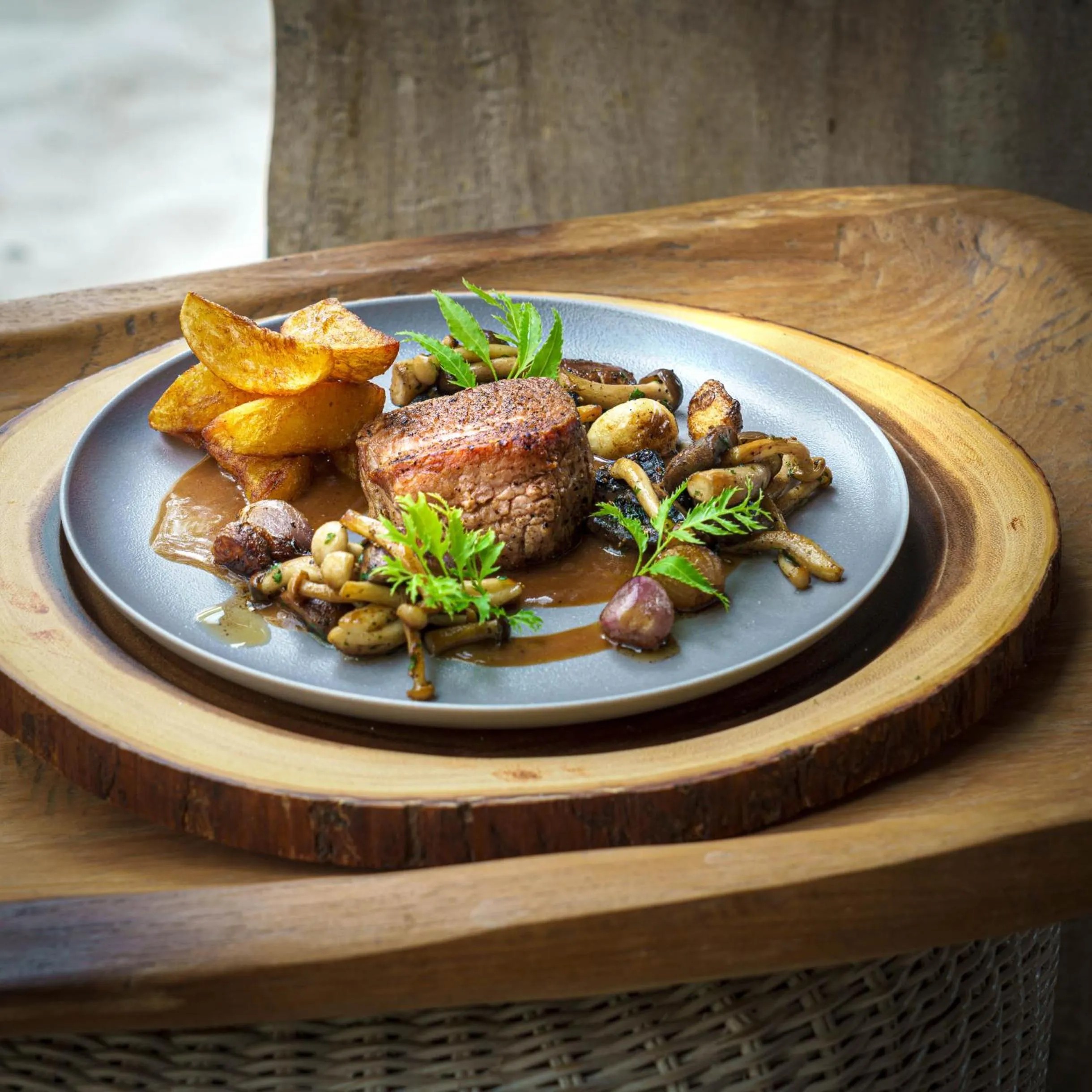 Restaurant/places to eat in Samed Tamarind Beach Resort