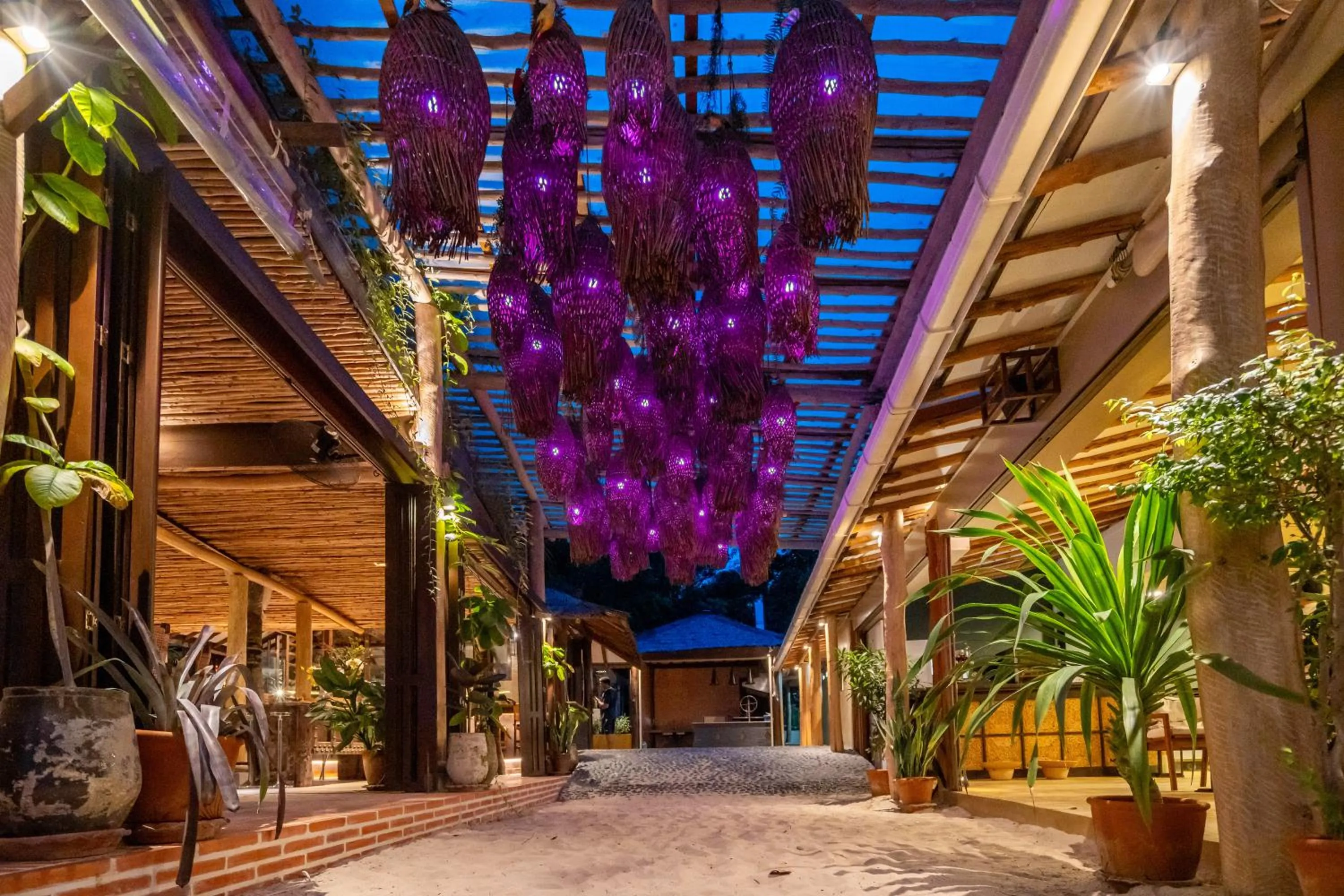 Restaurant/places to eat in Samed Tamarind Beach Resort