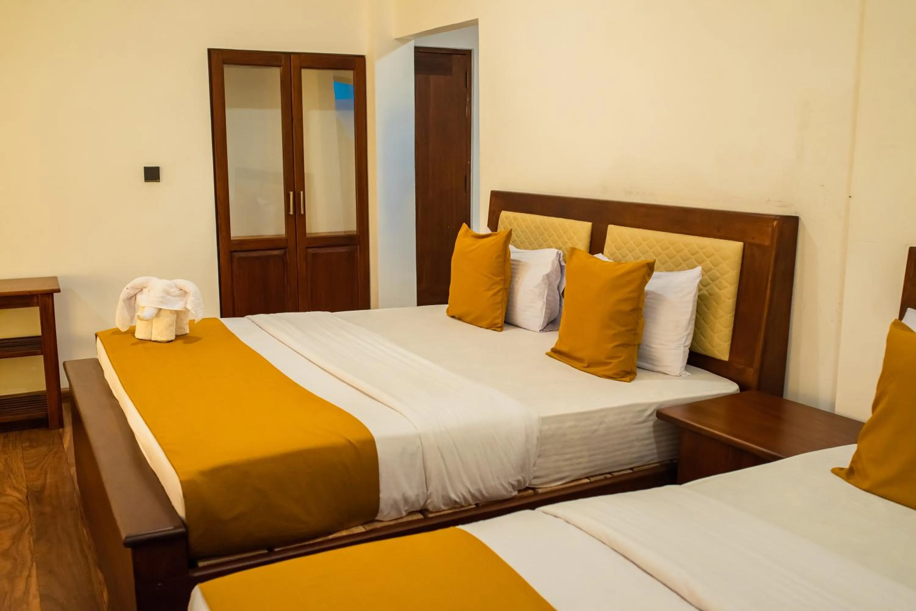 Bed in Eden Hill Hotel