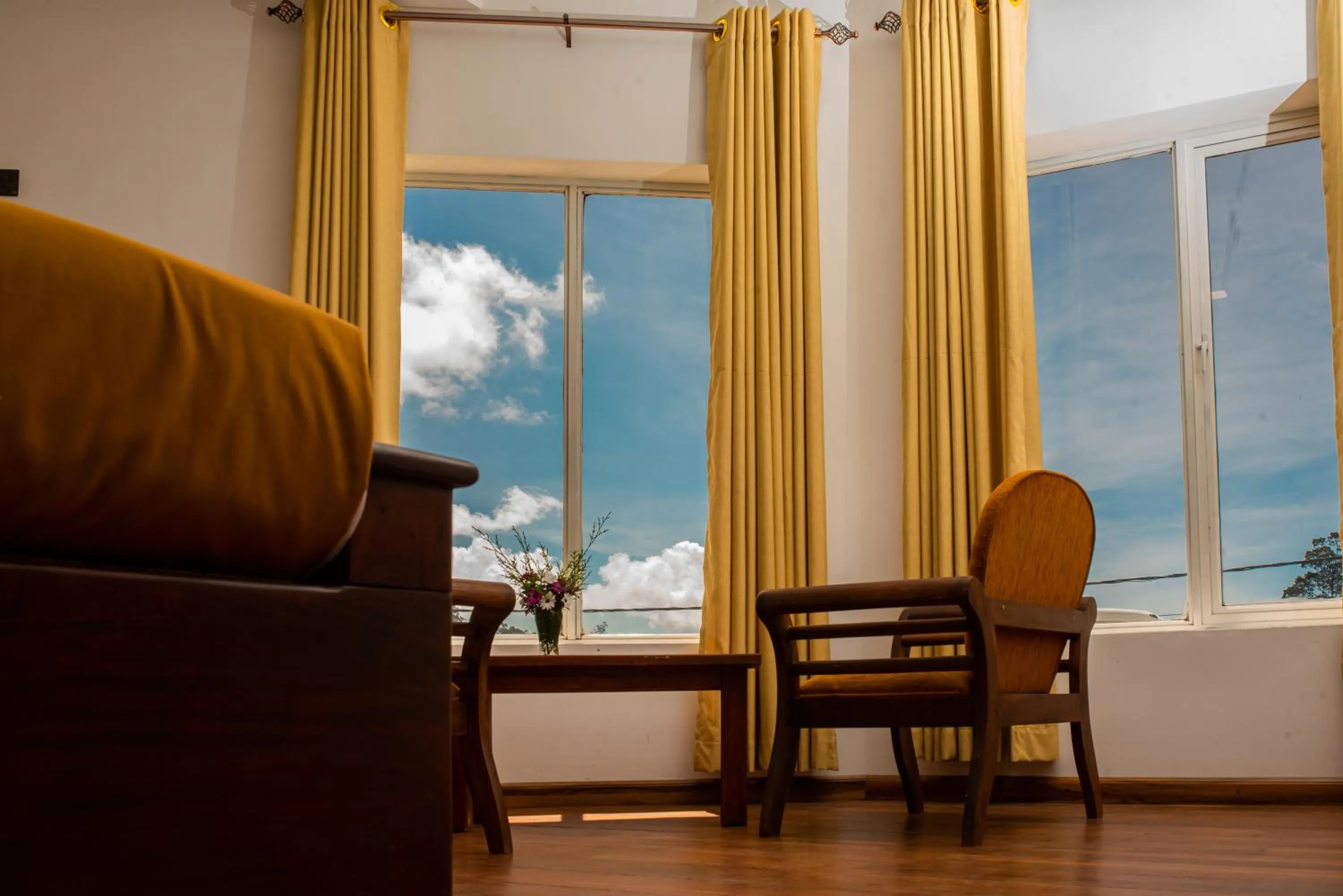 Living room in Eden Hill Hotel