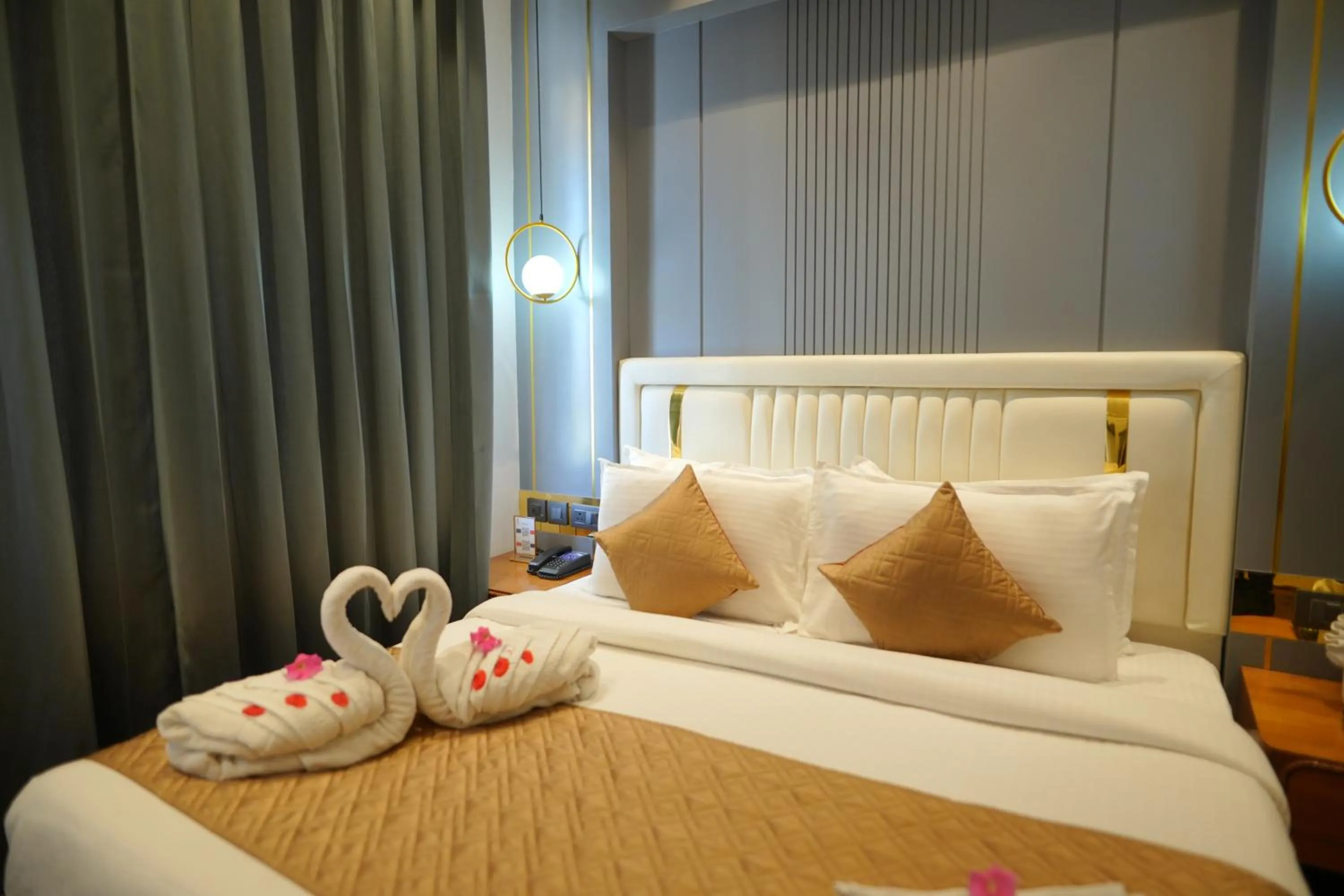 Bedroom in Comfort Inn Karnal