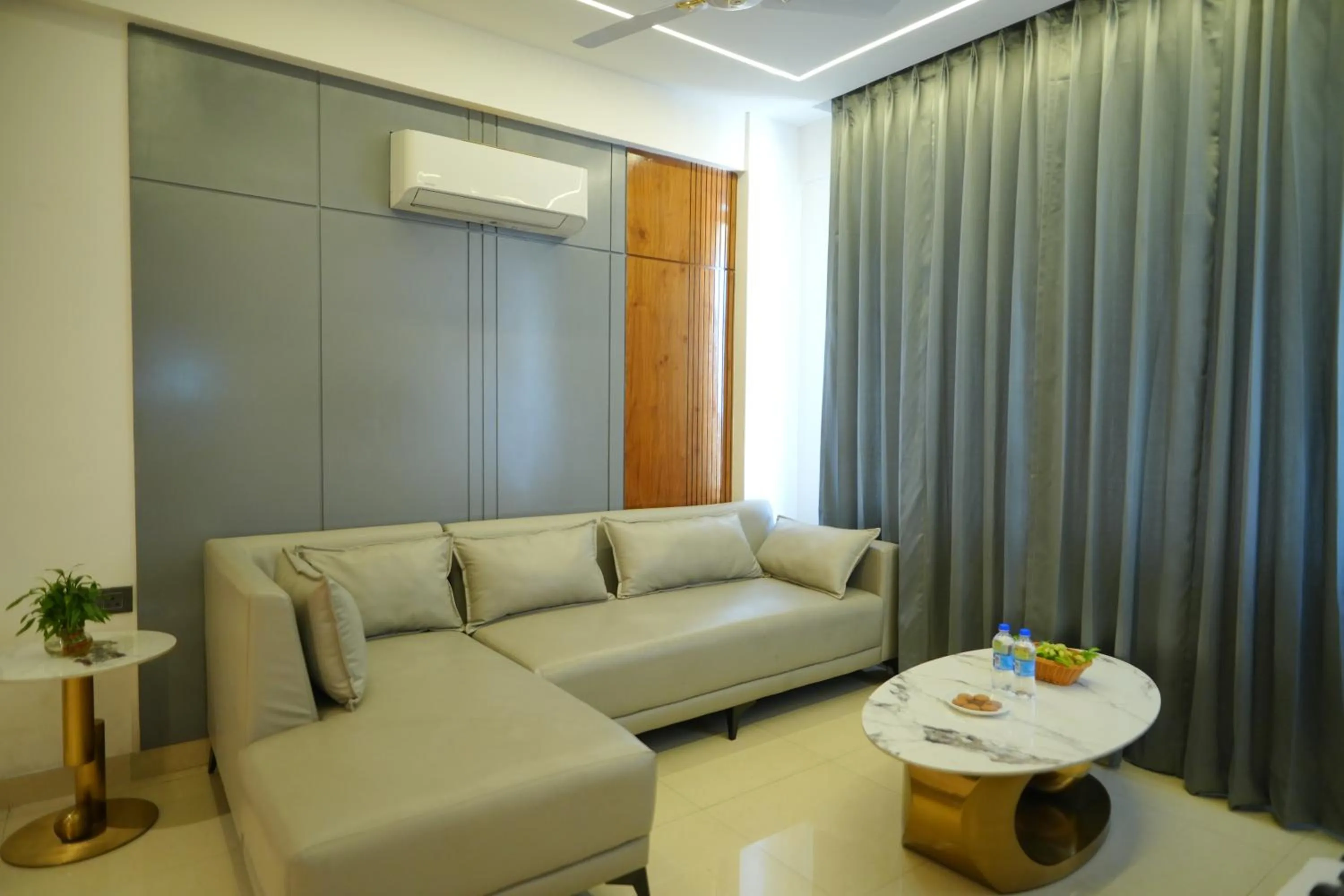 Living room in Comfort Inn Karnal