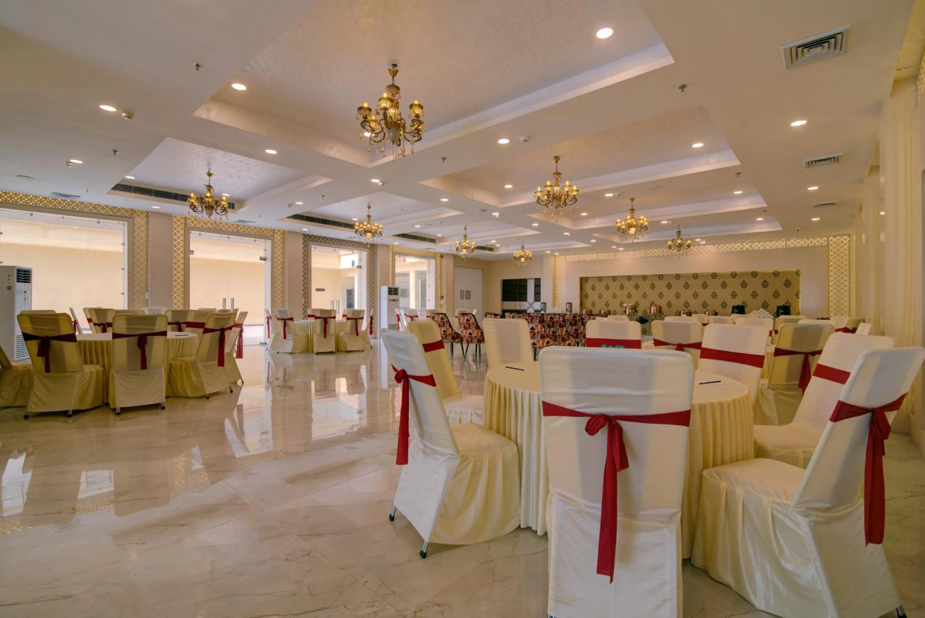 Banquet/Function facilities in Comfort Inn Karnal