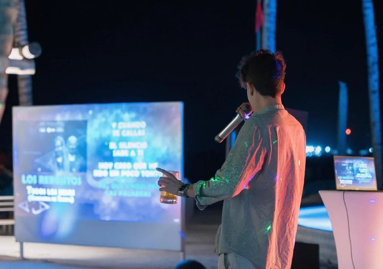 Entertainment in Joy Island Maldives All Inclusive Resort