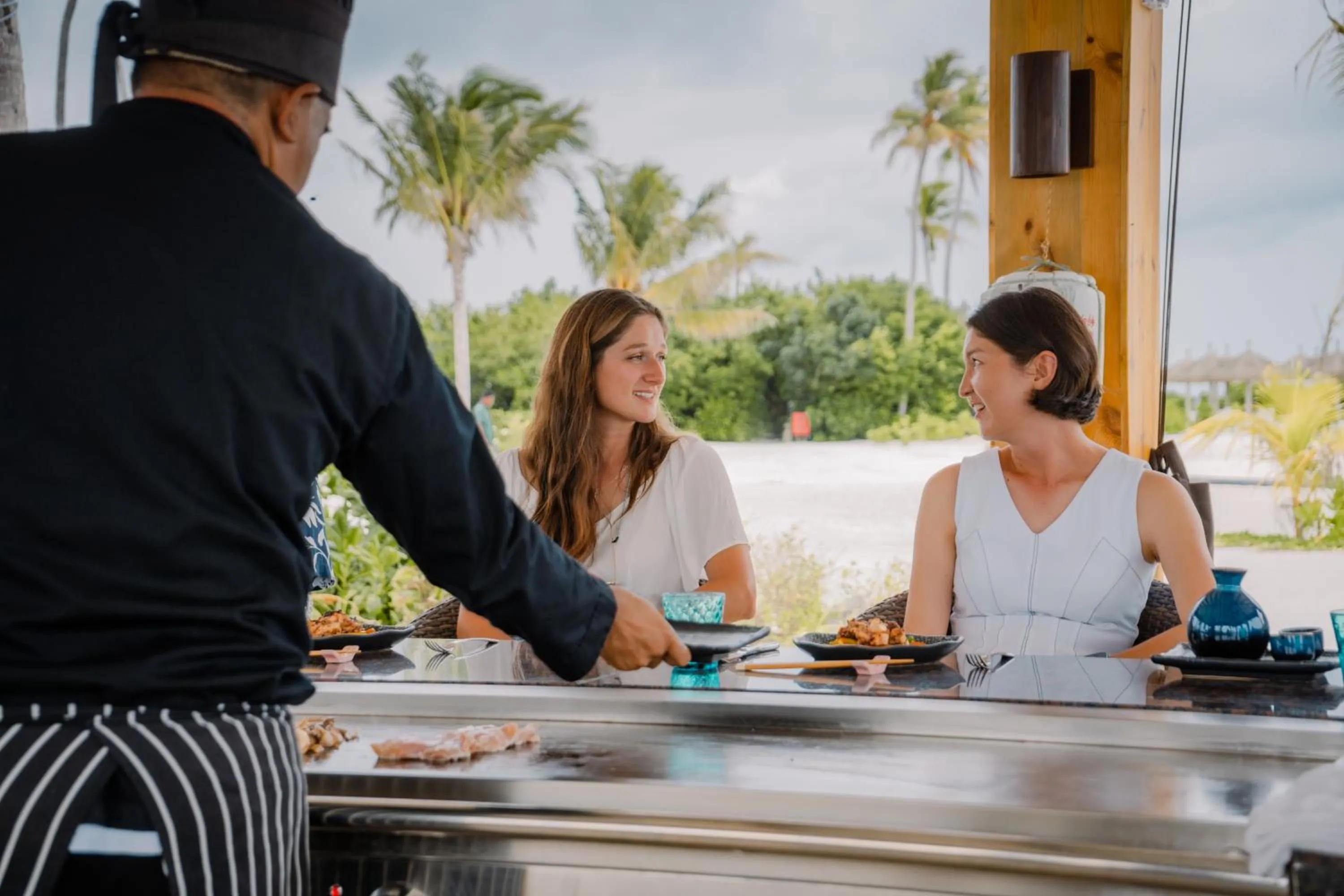 Restaurant/places to eat in Joy Island Maldives All Inclusive Resort
