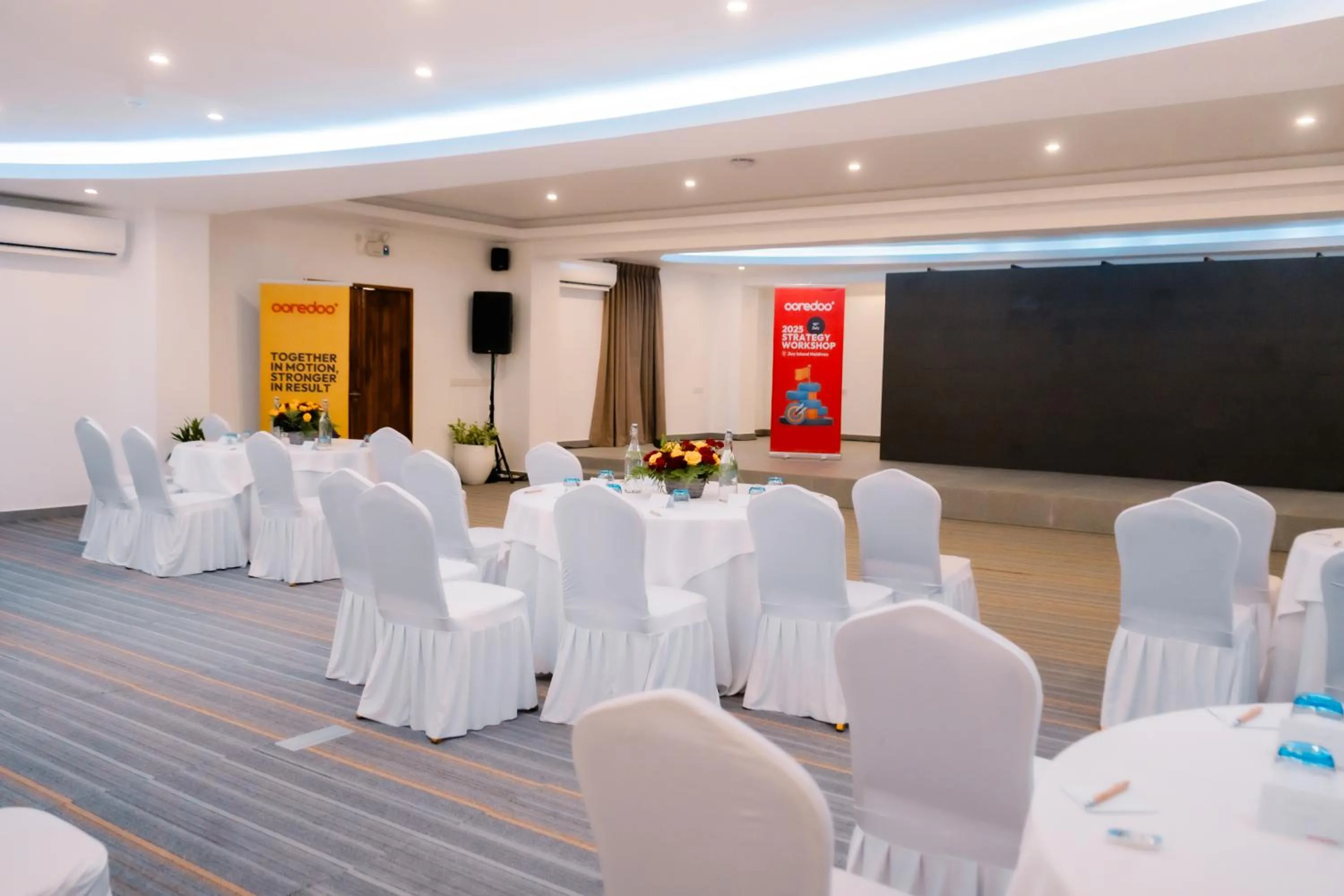 Business facilities in Joy Island Maldives All Inclusive Resort