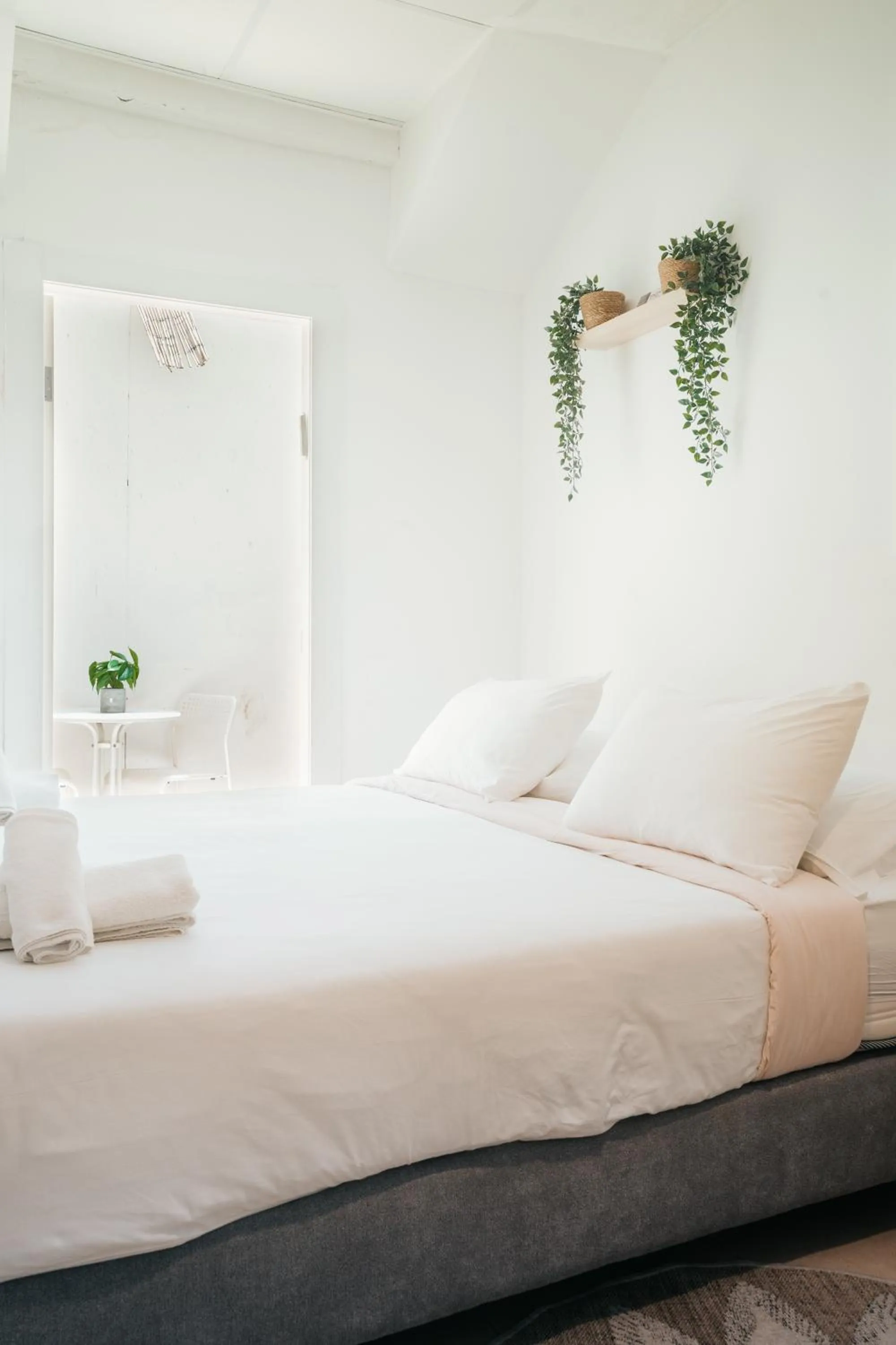 Bed in Central Beach Hotel