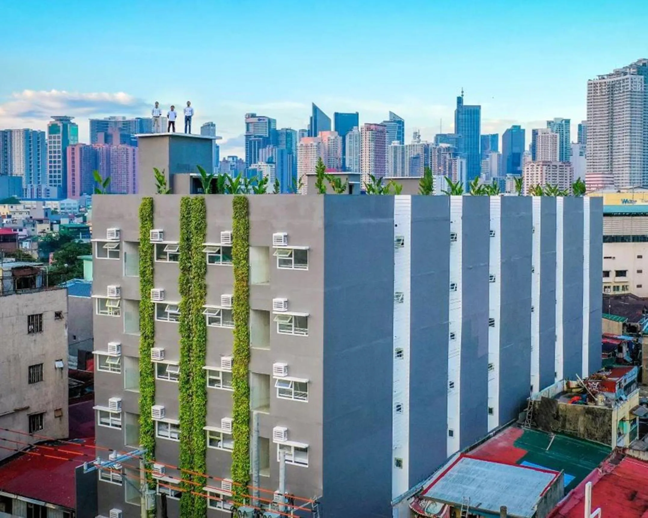 Property building in Pasay Centrale Hotel