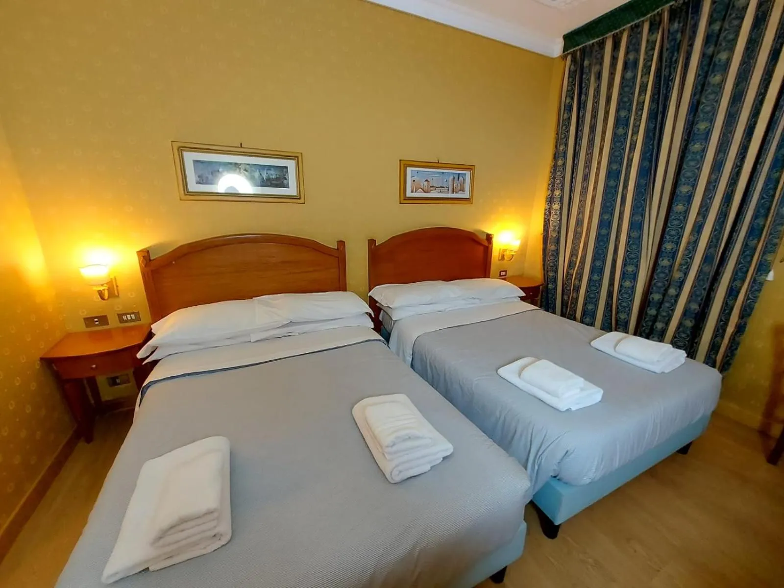 Bed in Hotel Positano 2