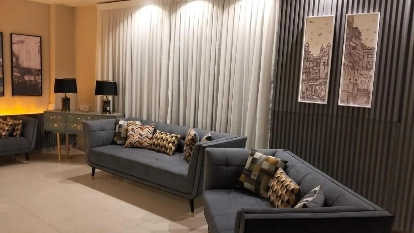 Shelton Boulevard Hotel Lahore