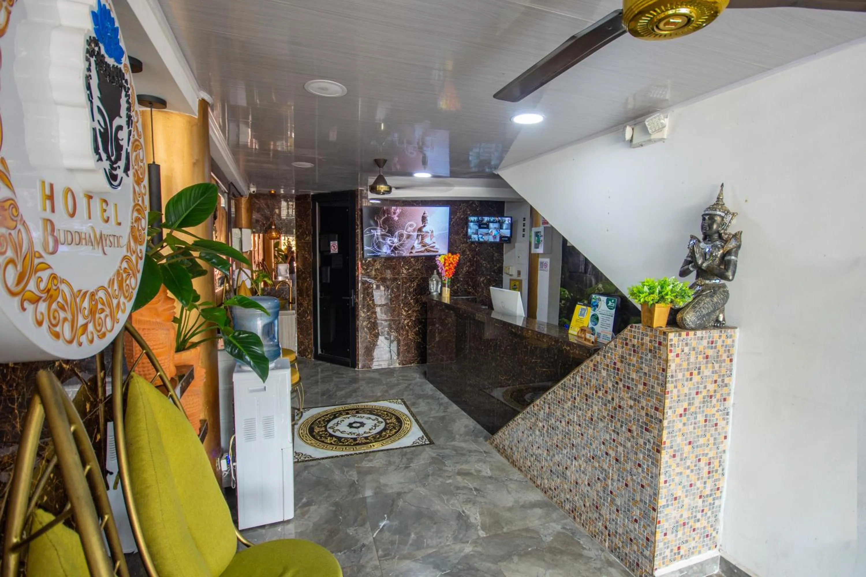Lobby or reception in Hotel Buddha Mystic By Del Toro