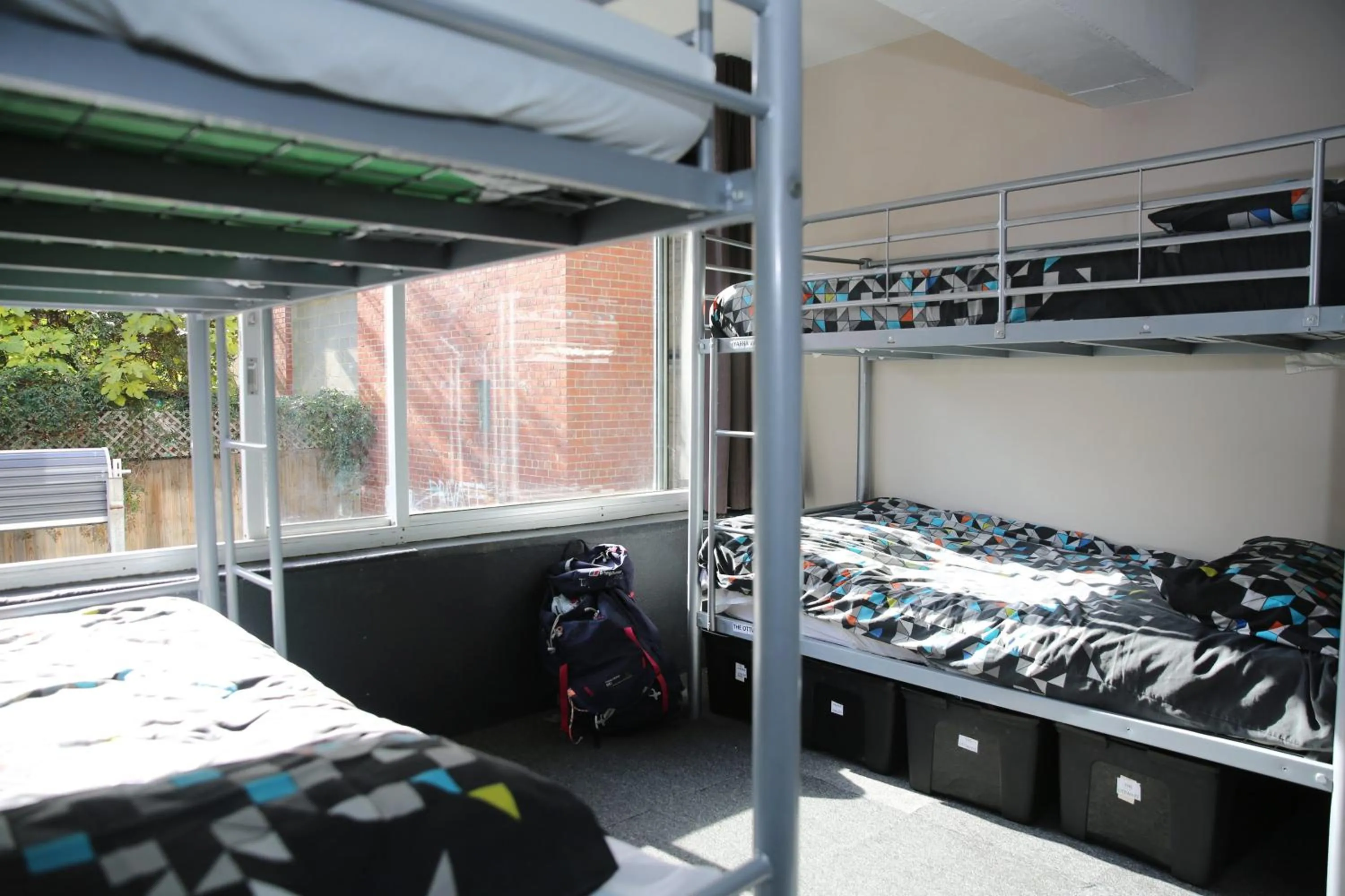 Bedroom, Bed in Barkly Backpackers