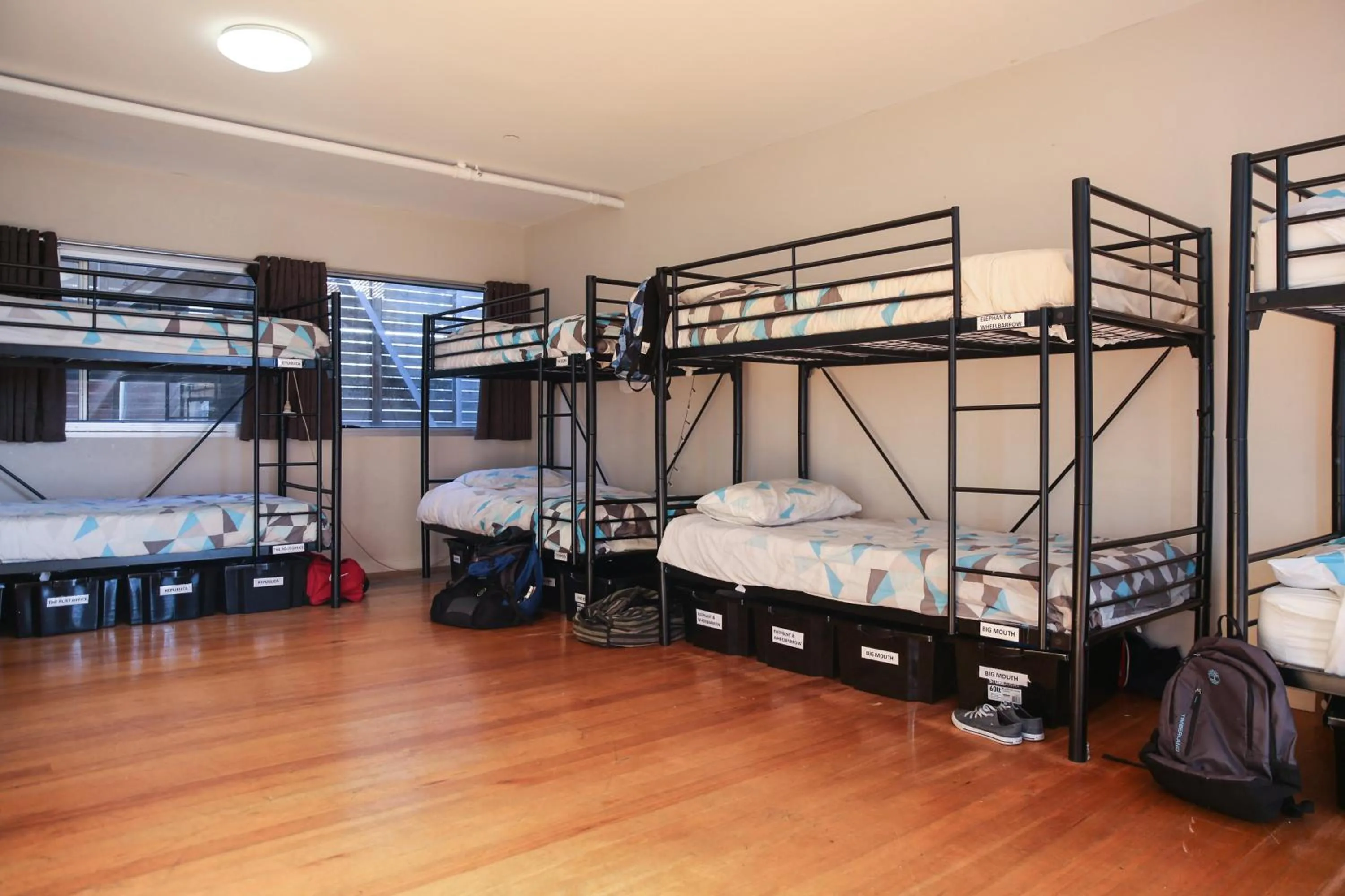 Bedroom, Bed in Barkly Backpackers