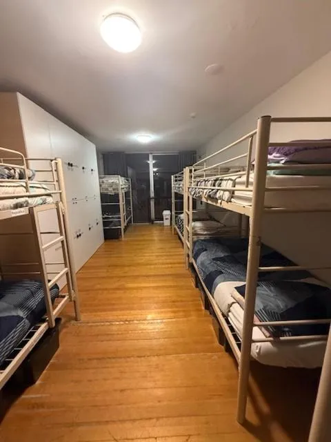 Bed in Barkly Backpackers