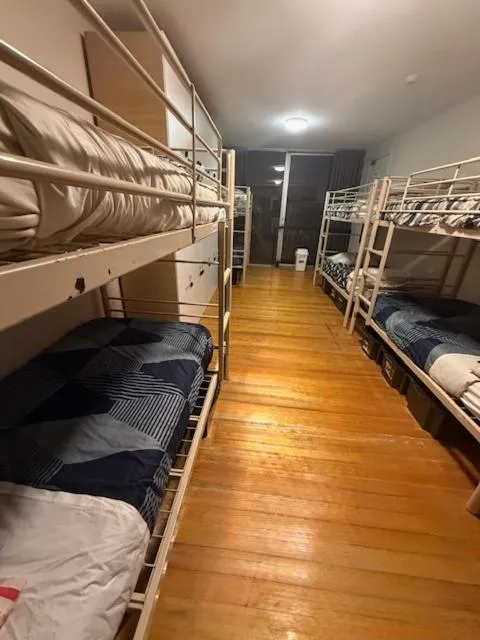 Bed in Barkly Backpackers