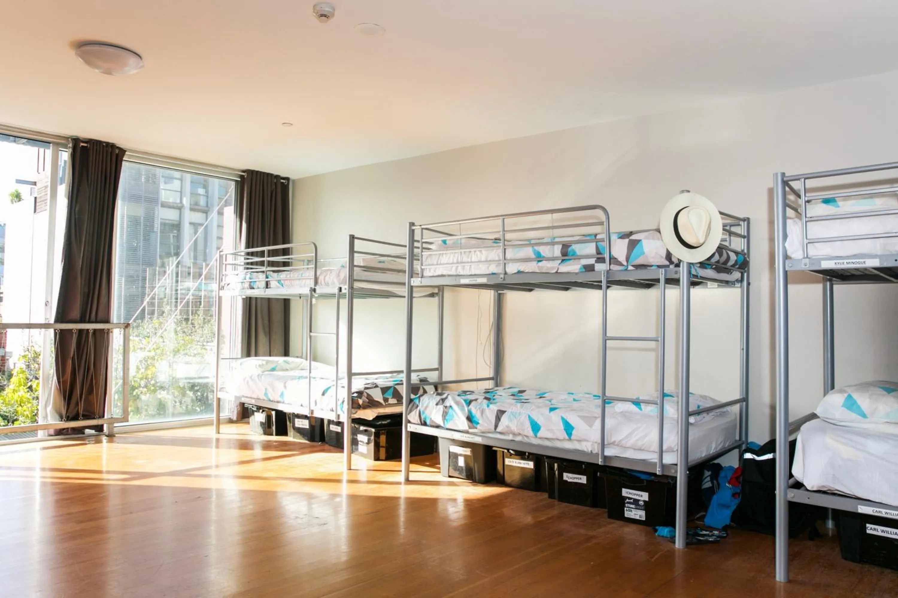 Bedroom, Bed in Barkly Backpackers