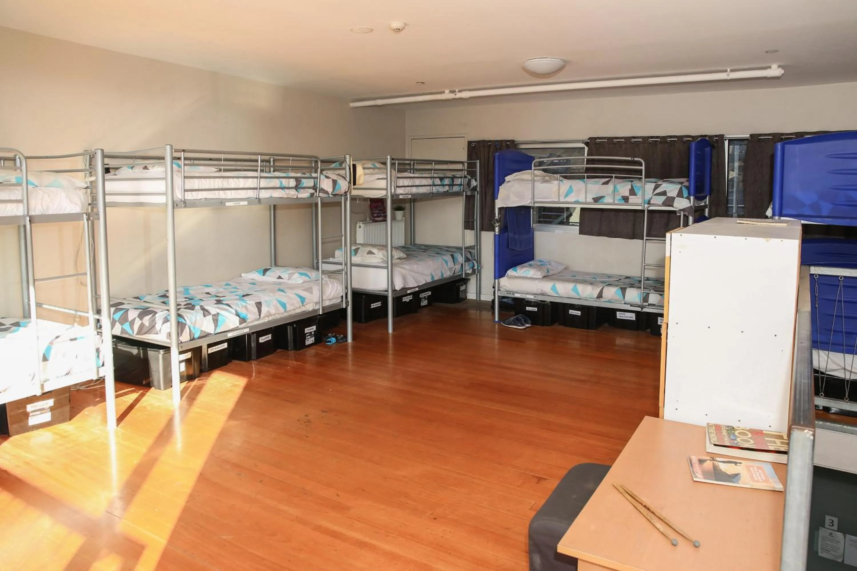 Bedroom, Bed in Barkly Backpackers
