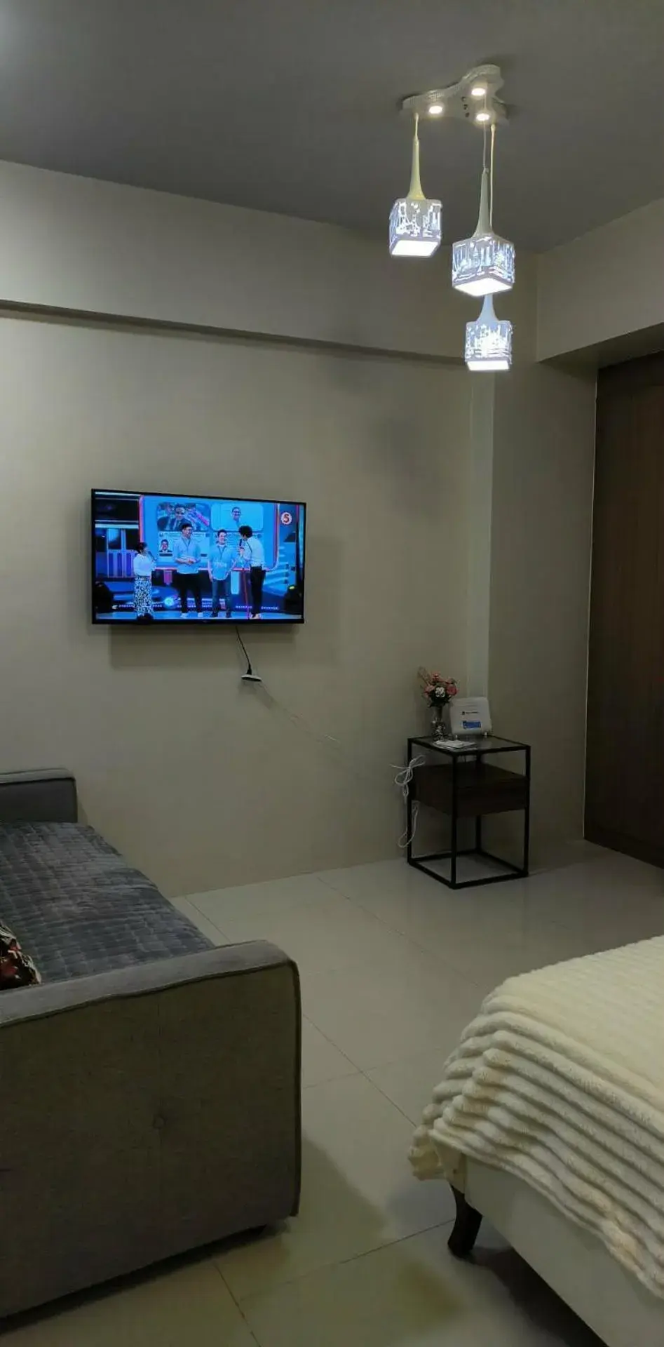 Bed in One Palm and Two Palm Tree Villas Bed in One Palm and Two Palm Tree Villas