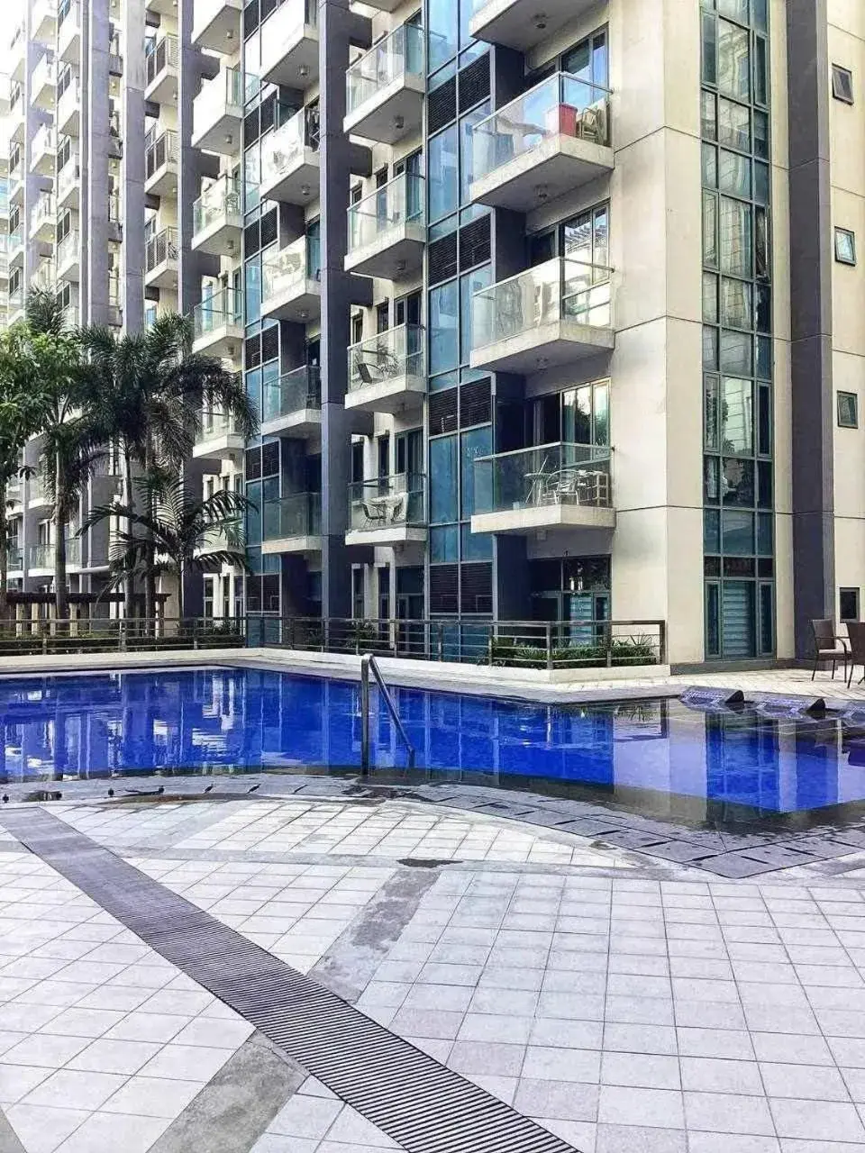 One Palm and Two Palm Tree Villas One Palm and Two Palm Tree Villas