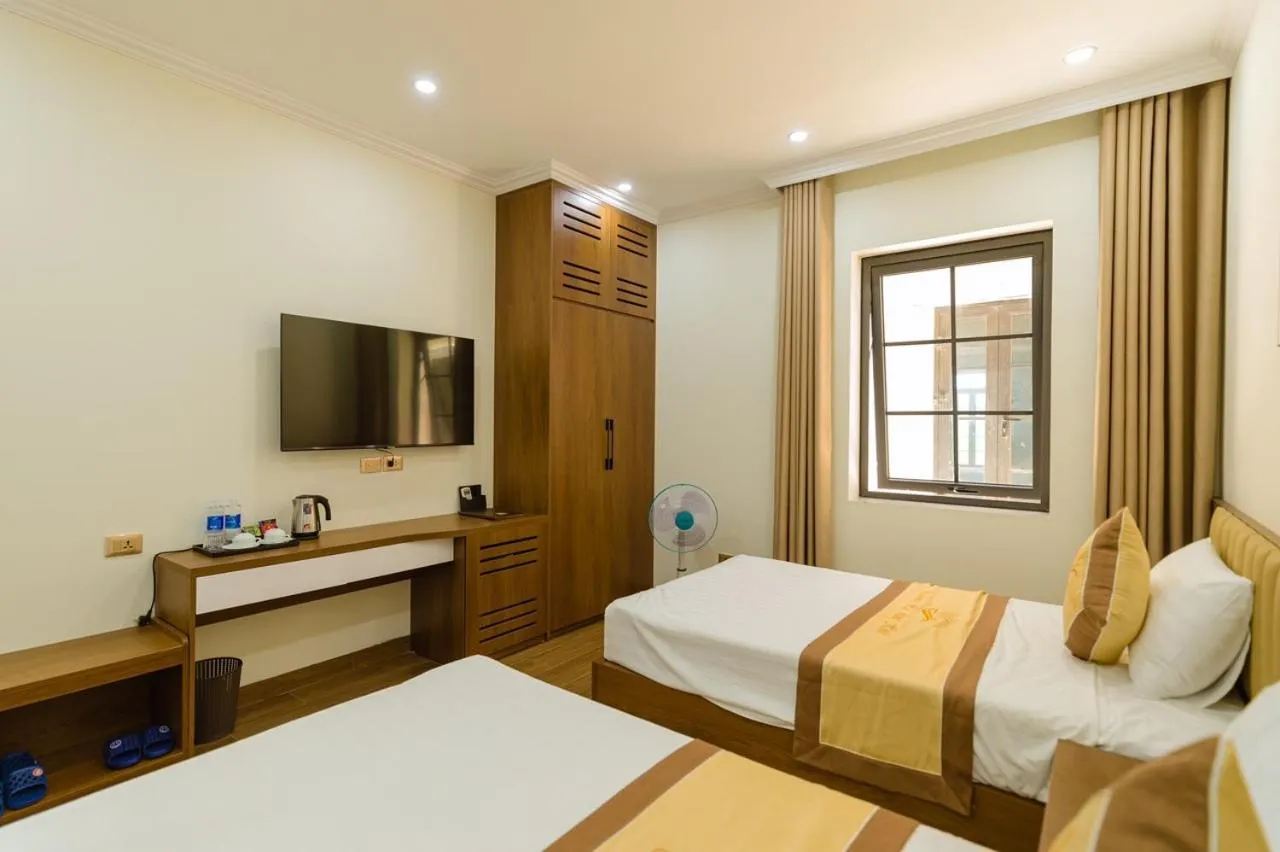 Bed in Sunshine Hạ Long Hotel