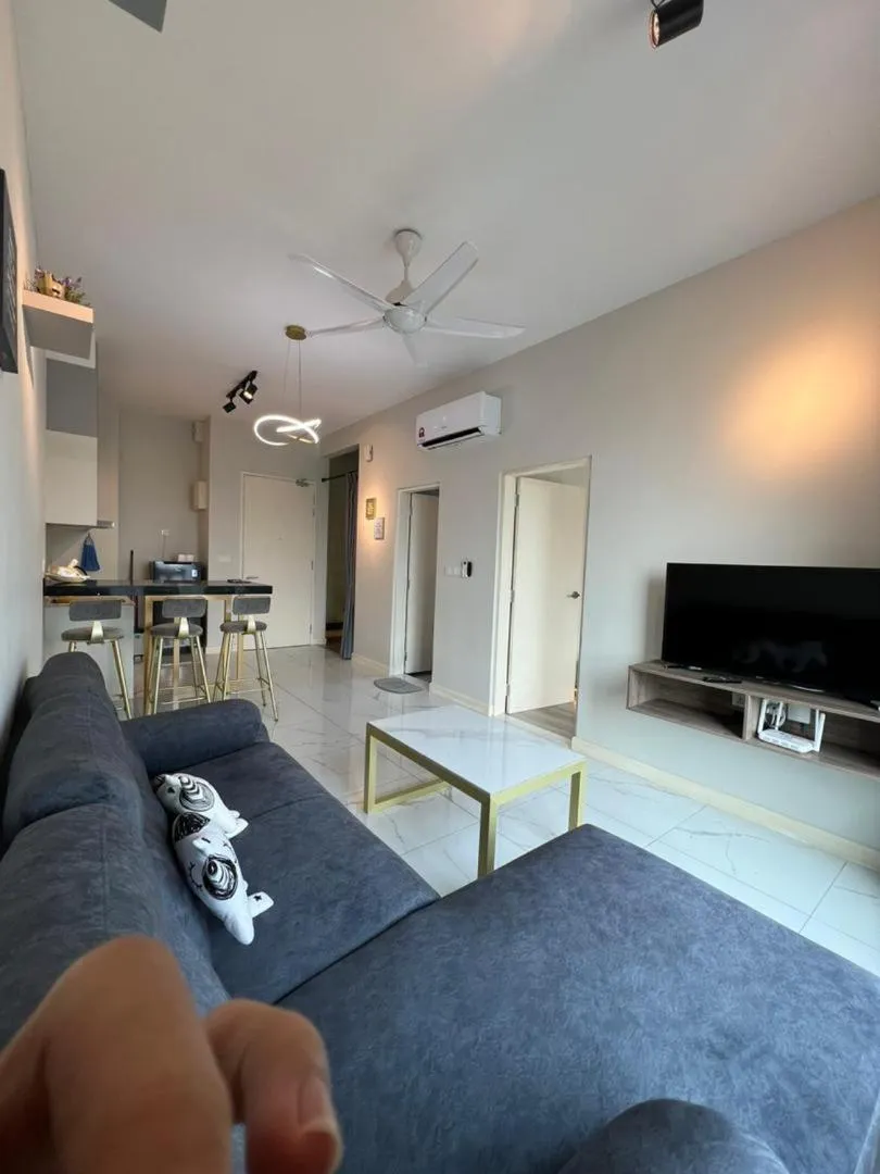 Communal lounge/ TV room in Cubic Botanical Suites Bangsar South by HomeBrickz