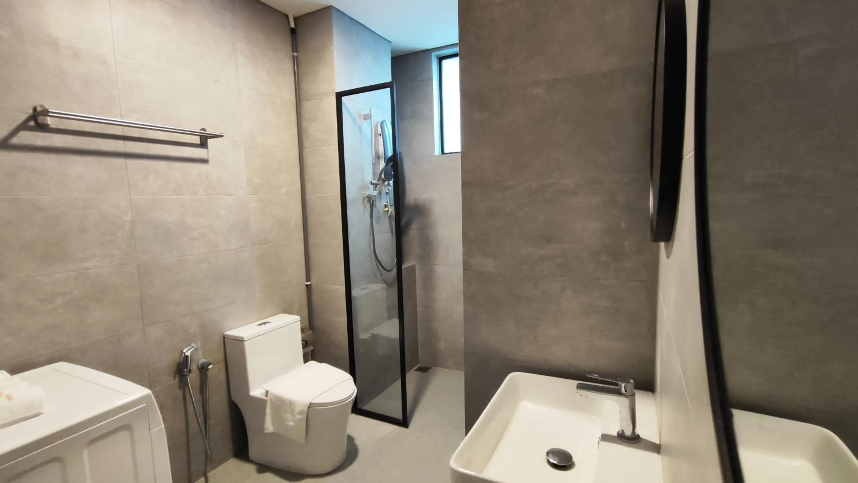Bathroom in Cubic Botanical Suites Bangsar South by HomeBrickz