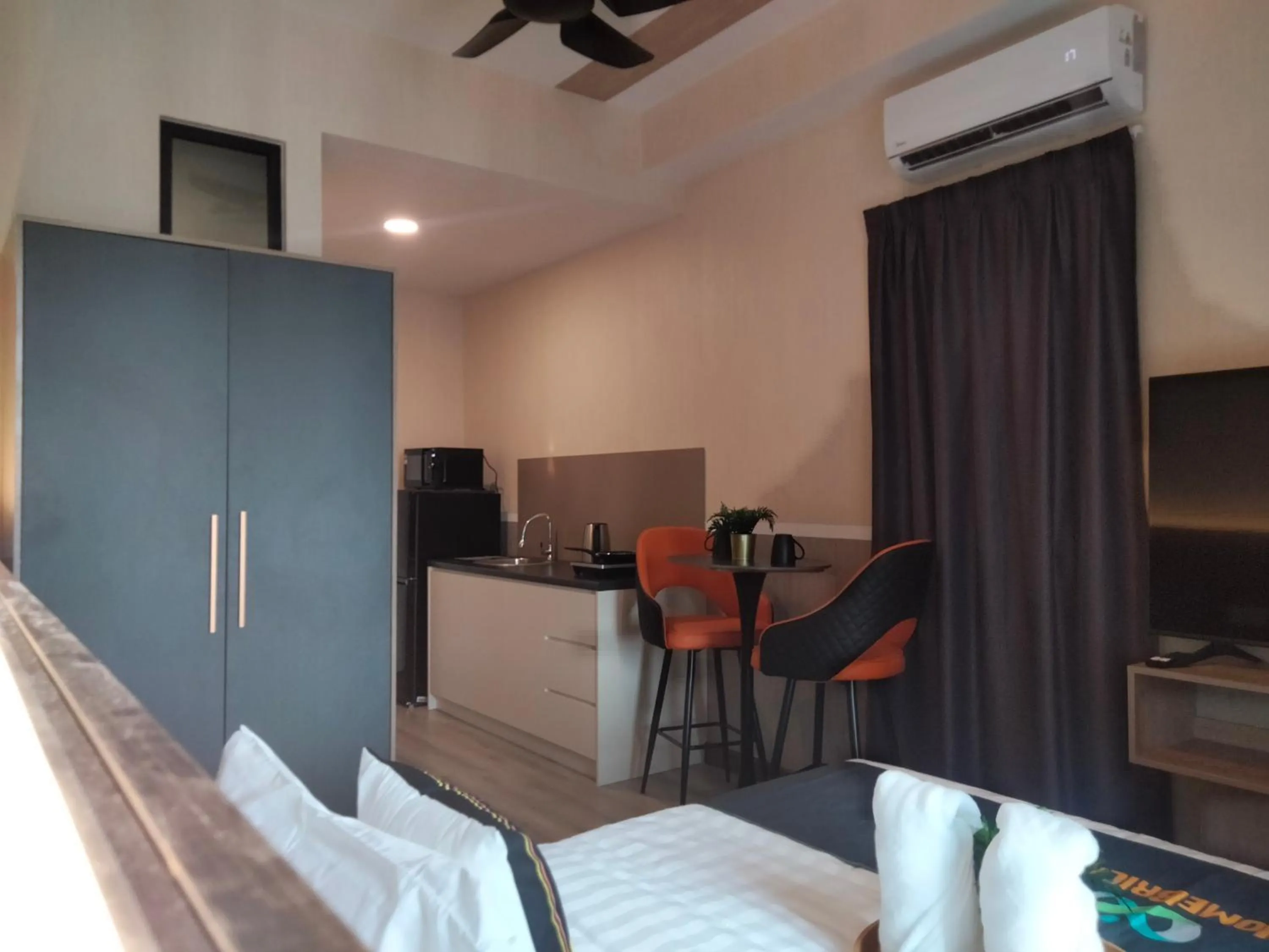 Coffee/tea facilities in Cubic Botanical Suites Bangsar South by HomeBrickz