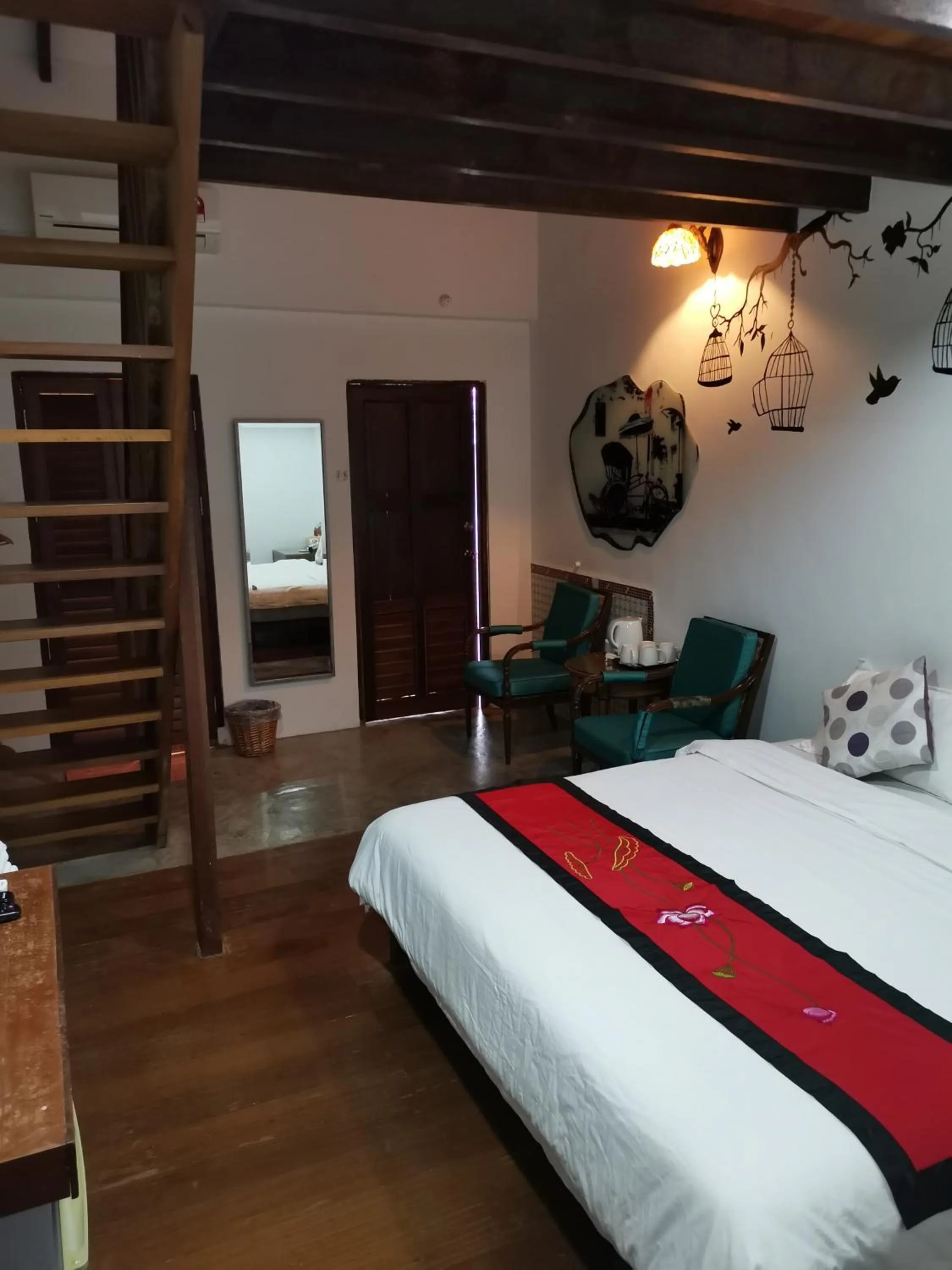 Bed in RANGOON RESIDENCES +