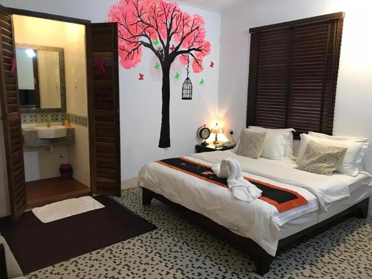 Bed in RANGOON RESIDENCES +