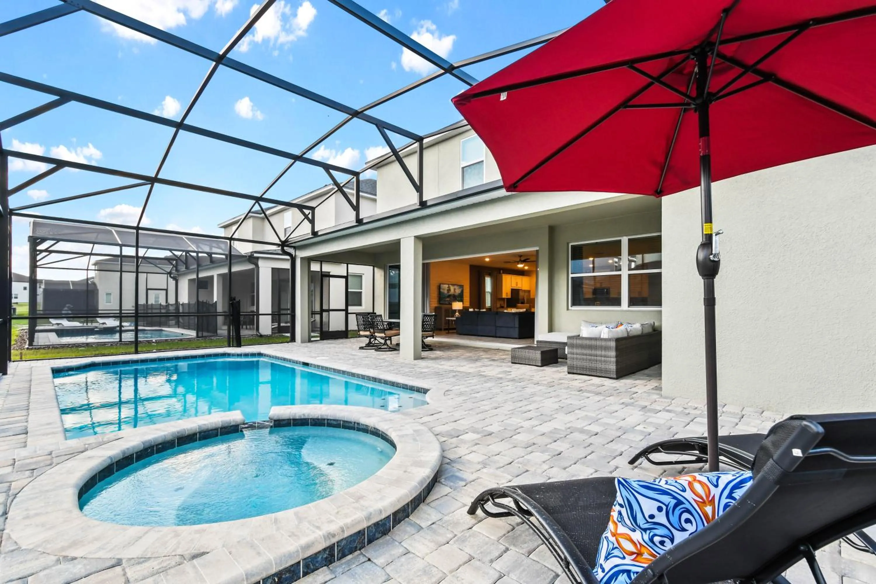 Swimming pool in Resort-Style Home with Pool, Near Disney!