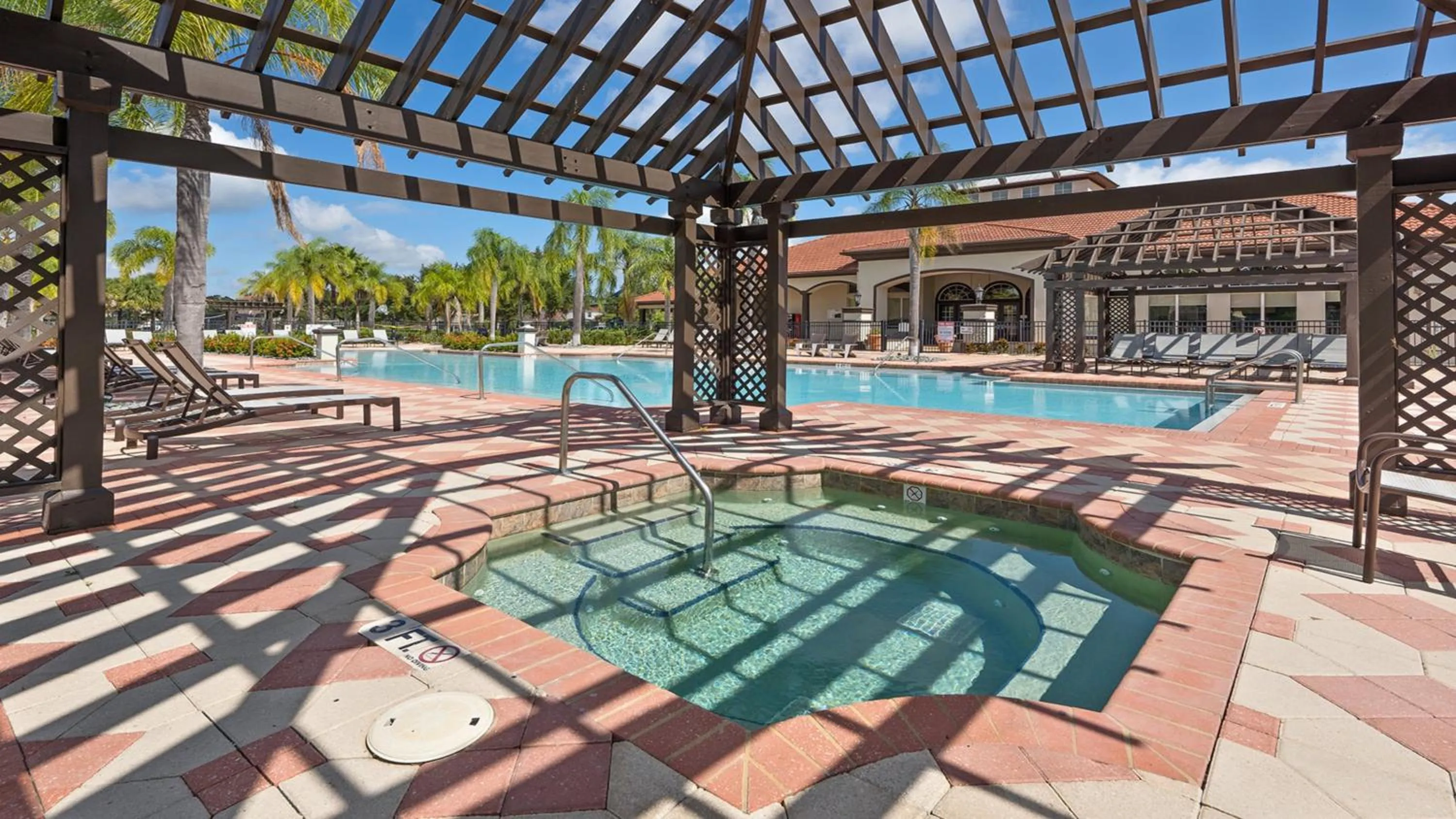 Property building in Lakeview Spacious 12br Themed Home Game/Pool/Spa