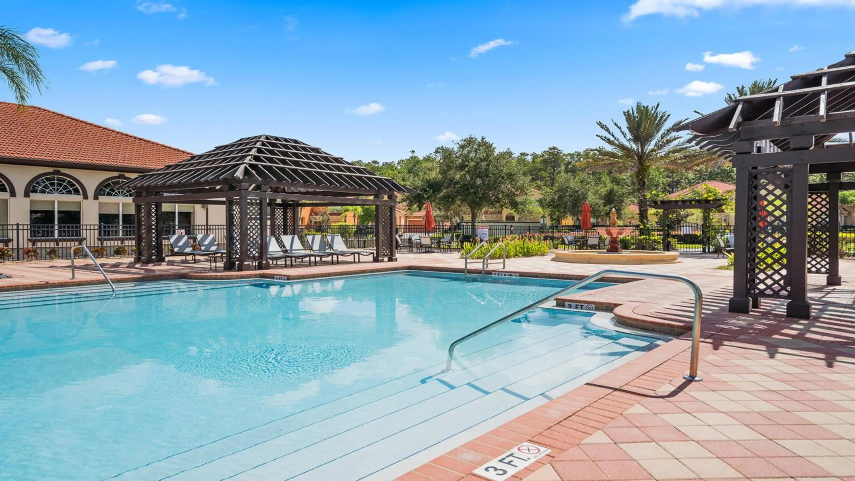 Property building in Lakeview Spacious 12br Themed Home Game/Pool/Spa
