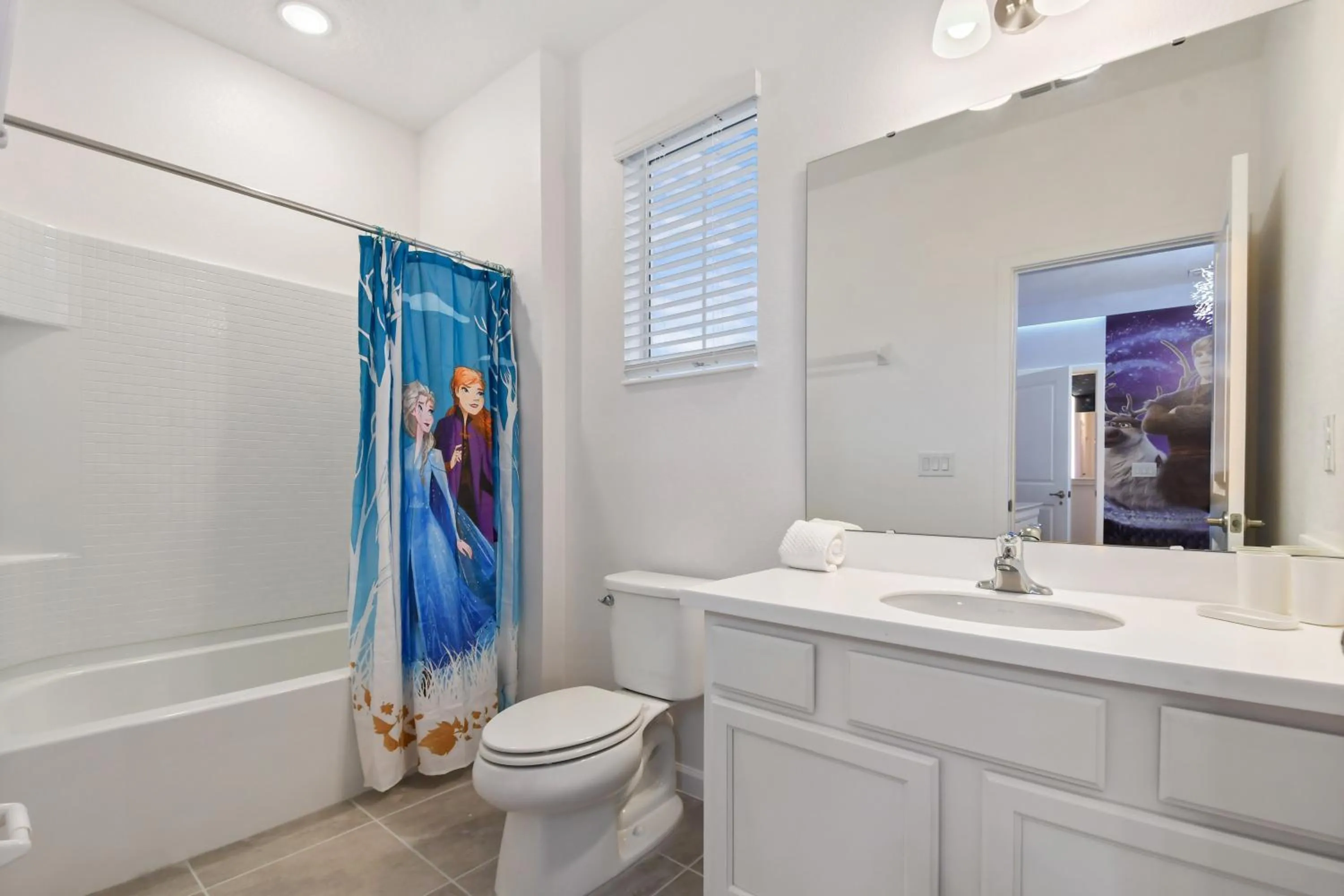 Photo of the whole room in Lakeview Spacious 12br Themed Home Game/Pool/Spa