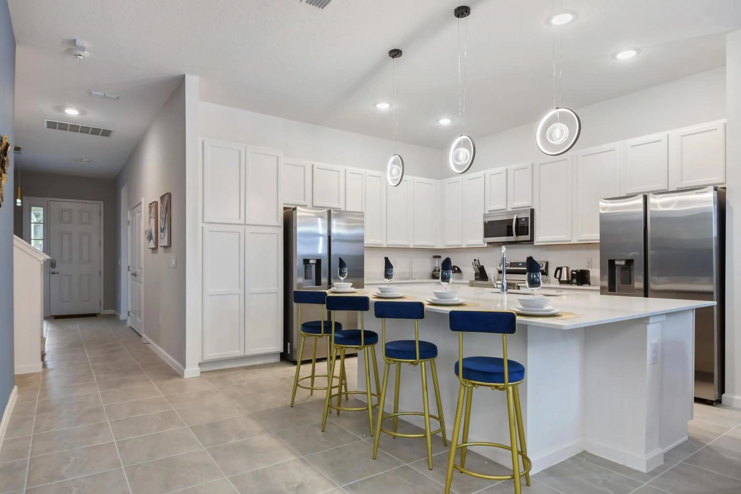 Kitchen or kitchenette in Lakeview Spacious 12br Themed Home Game/Pool/Spa