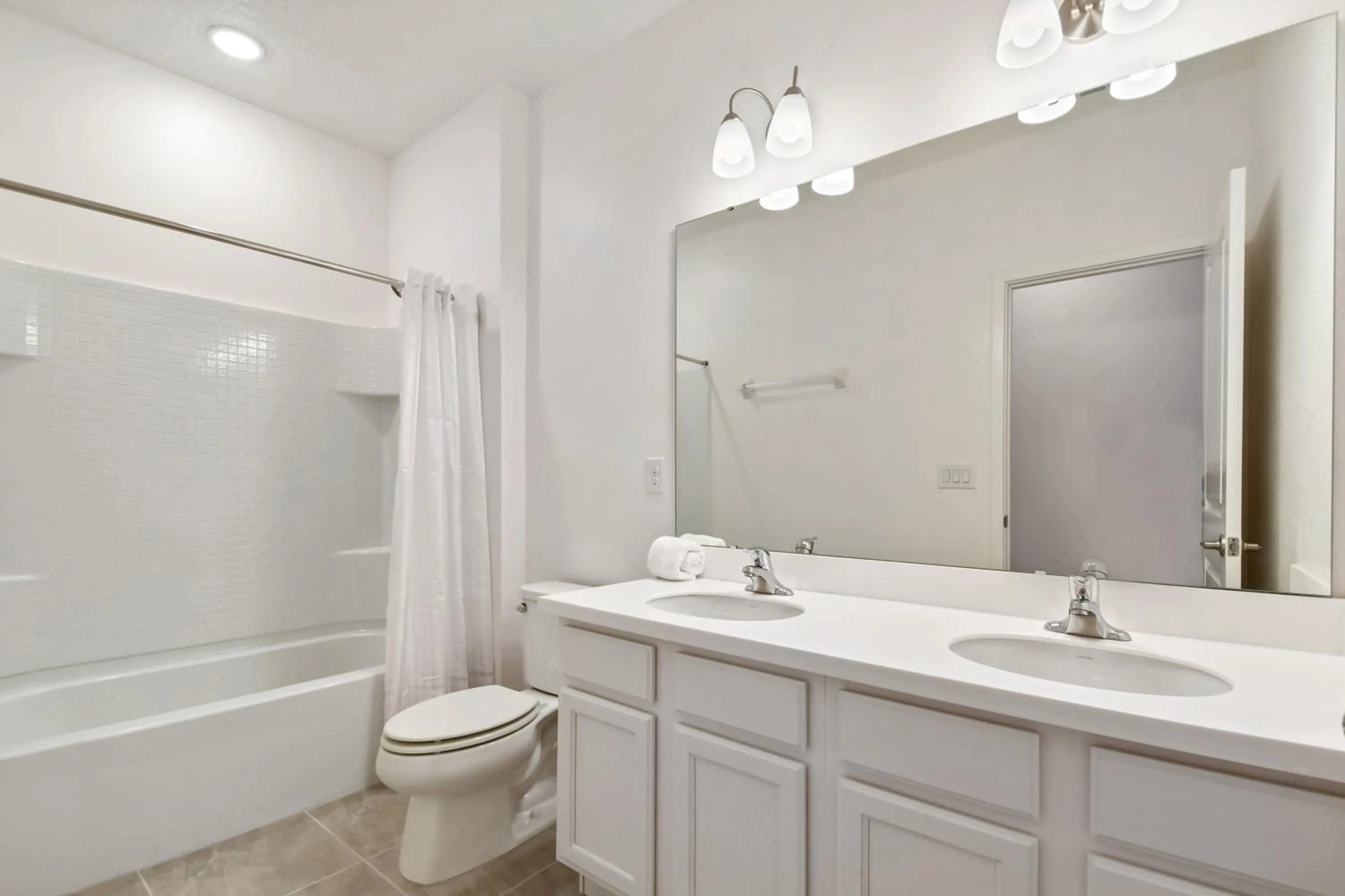 Photo of the whole room in Lakeview Spacious 12br Themed Home Game/Pool/Spa