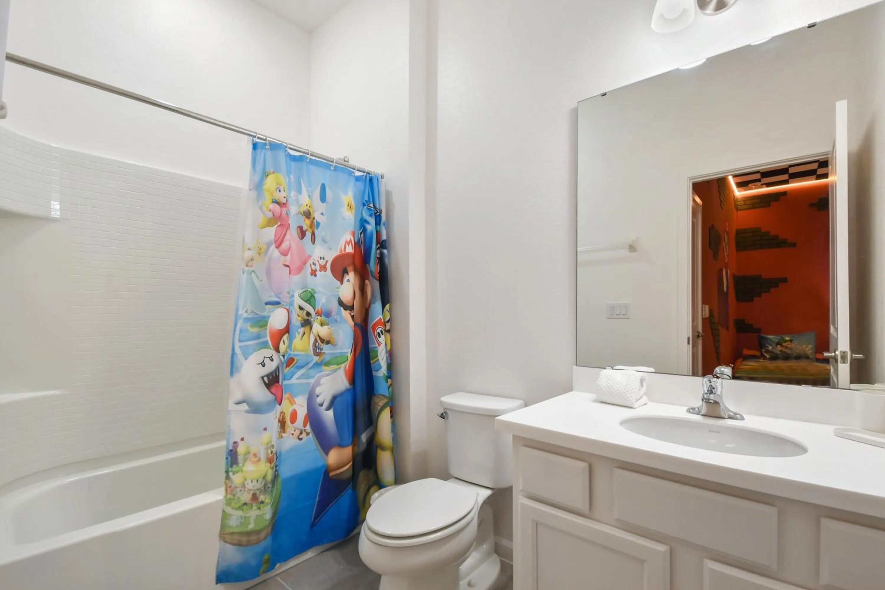 Photo of the whole room in Lakeview Spacious 12br Themed Home Game/Pool/Spa