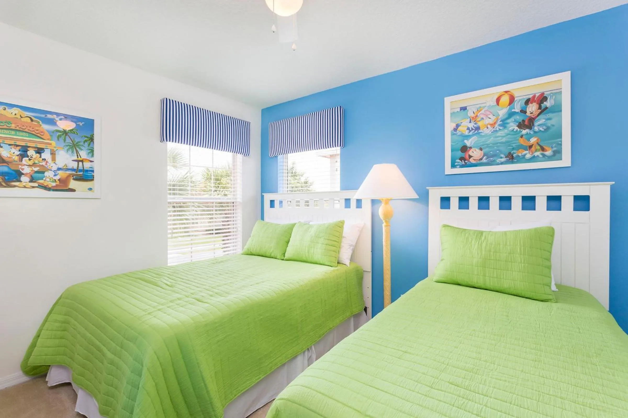 Bed in LUX Villa w/ Private Pool & Resort Amenities