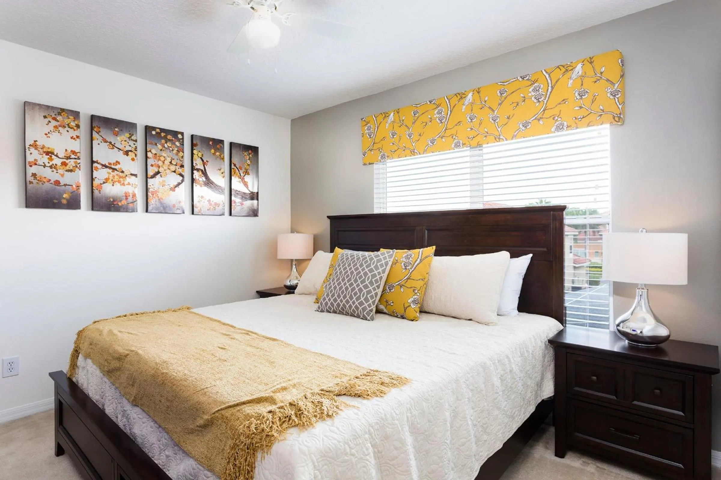 Bed in LUX Villa w/ Private Pool & Resort Amenities