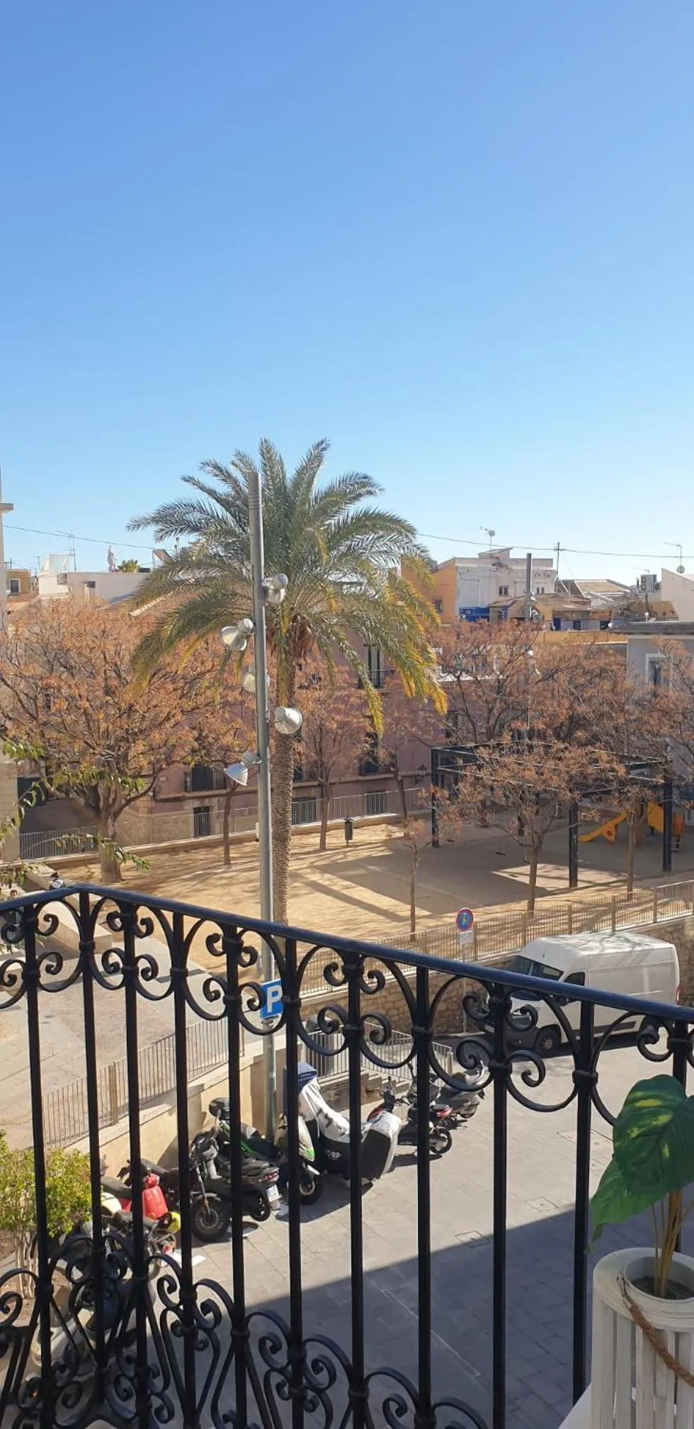 El Barrio Alicante , Playa y Casco Antiguo