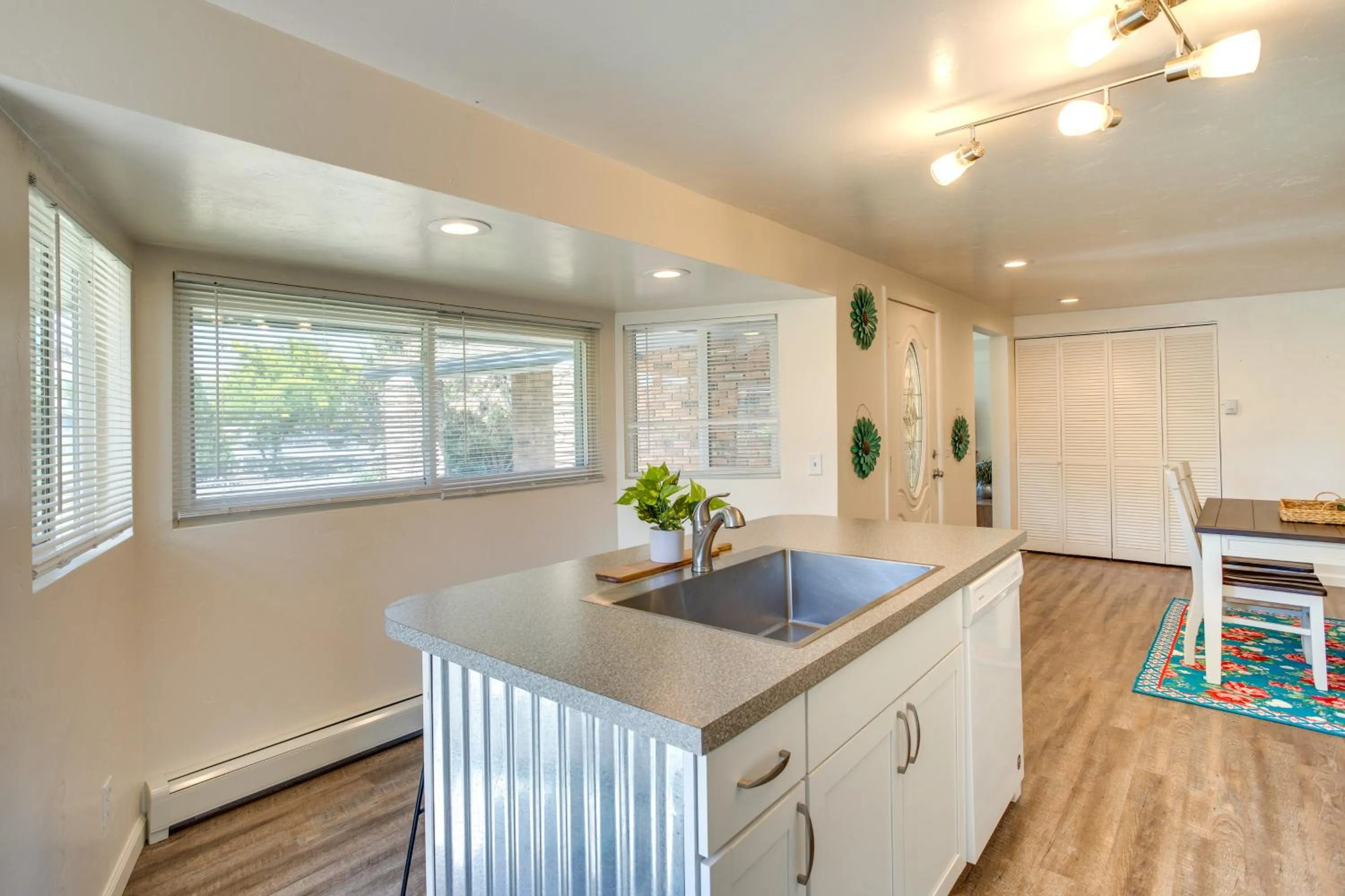 Grand Junction Vacation Rental with Patio and Grill!