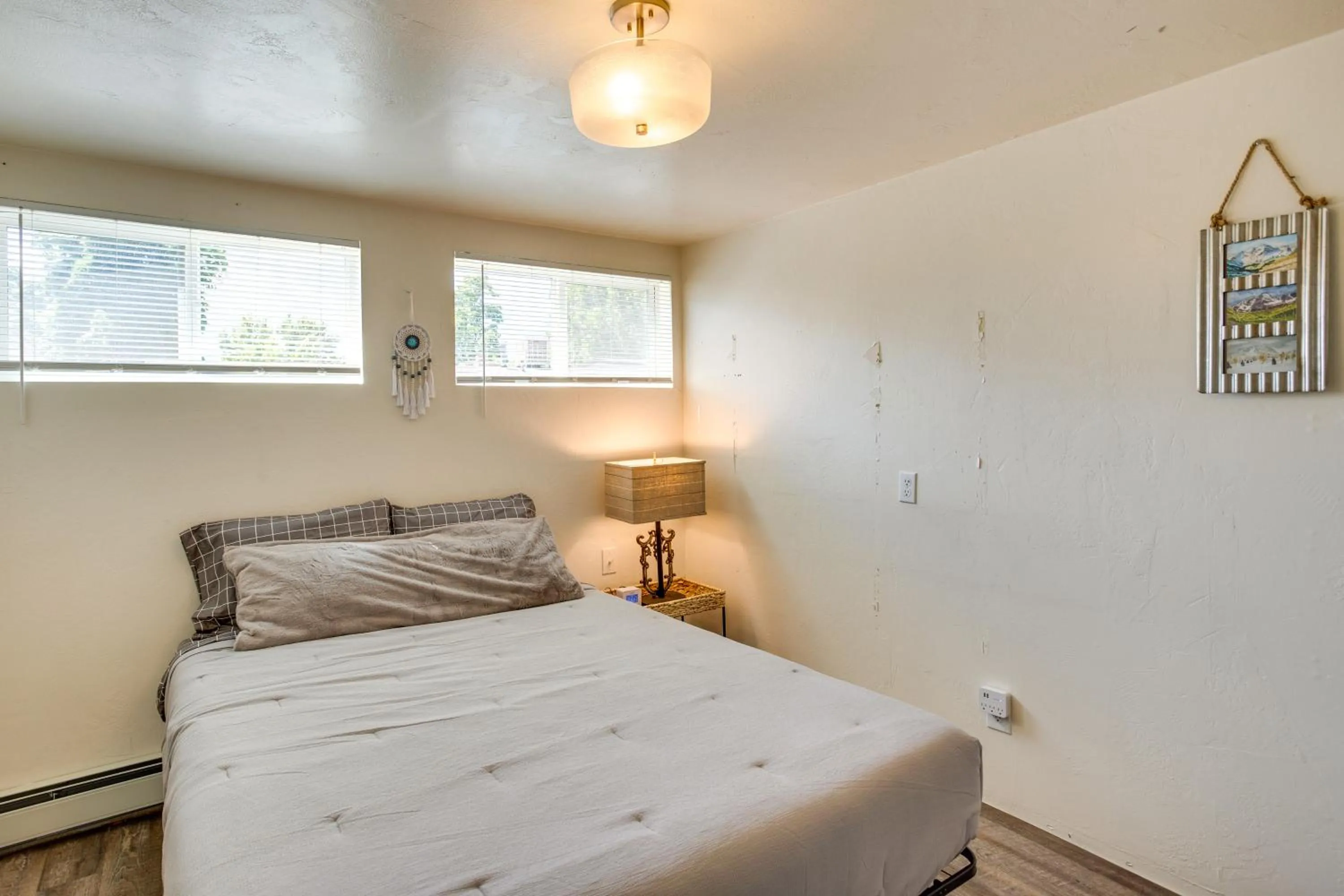 Bed in Grand Junction Vacation Rental with Patio and Grill!