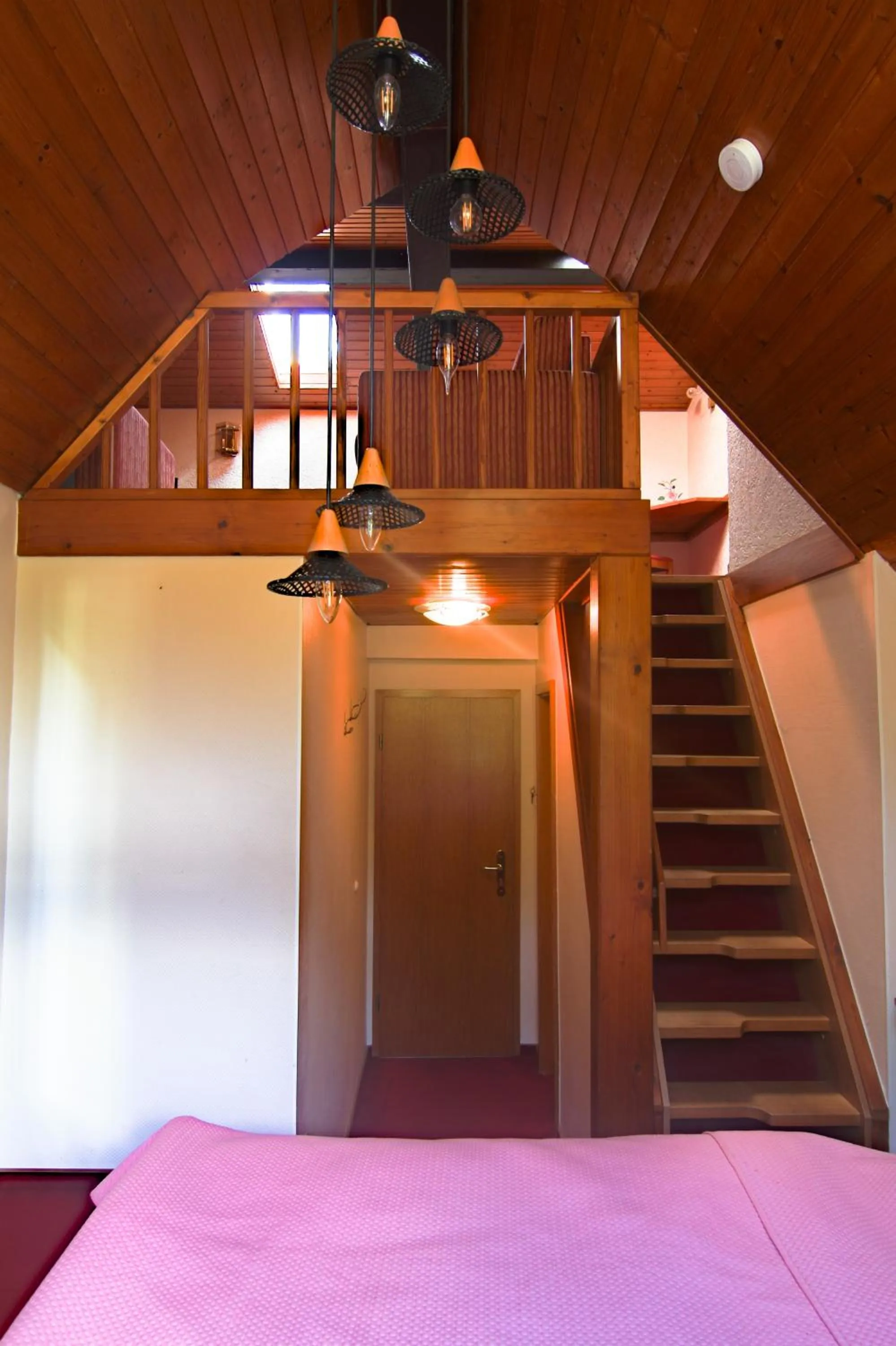 Bed in Hotel Strand-Café