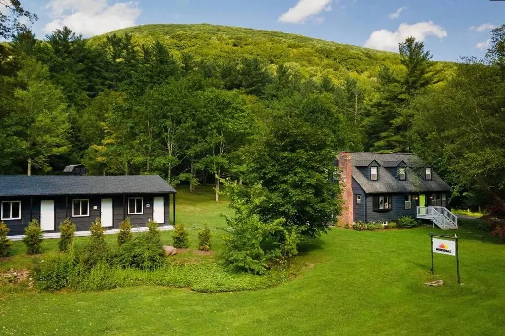 Property building in The Norsdale plus CMYK Motel on 10 acres in Phoenicia