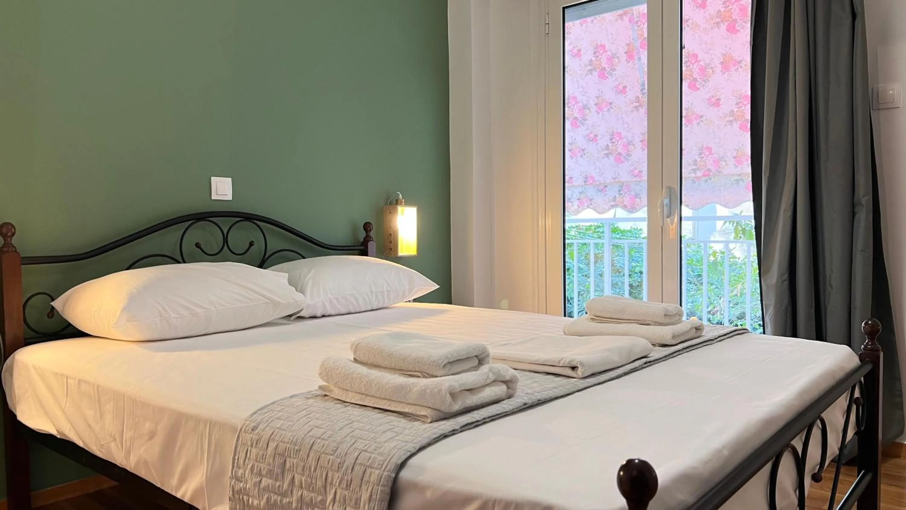 Bed in Athenian Vintage Style 2 bdr apartment