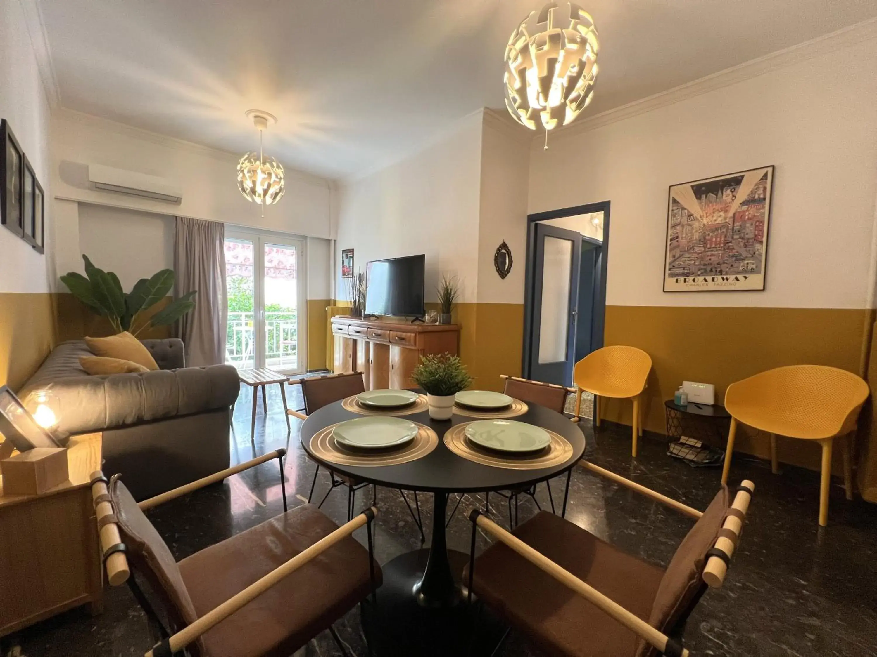 Athenian Vintage Style 2 bdr apartment Athenian Vintage Style 2 bdr apartment