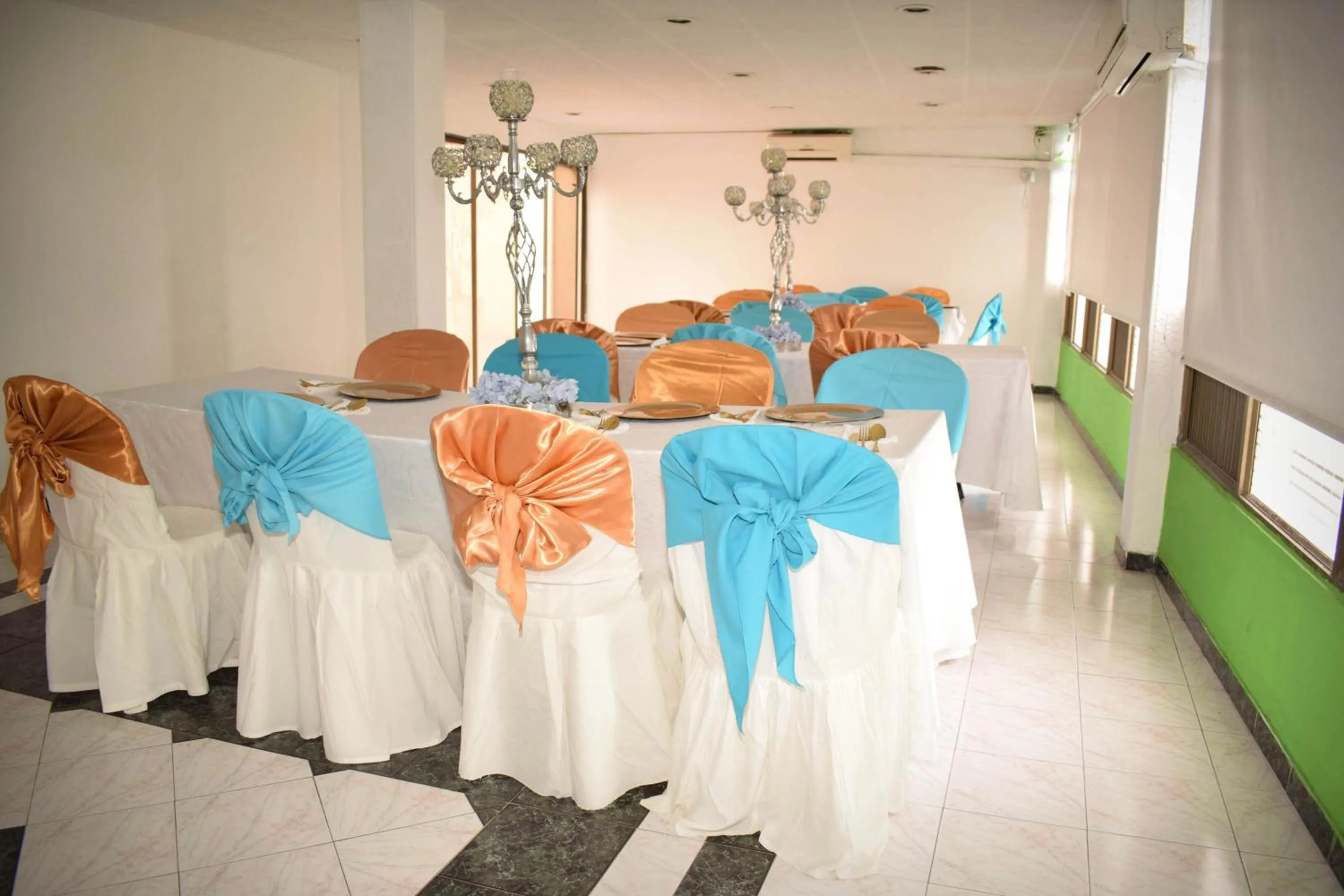Banquet/Function facilities in HOTEL DINASTIA REAL NEIVA