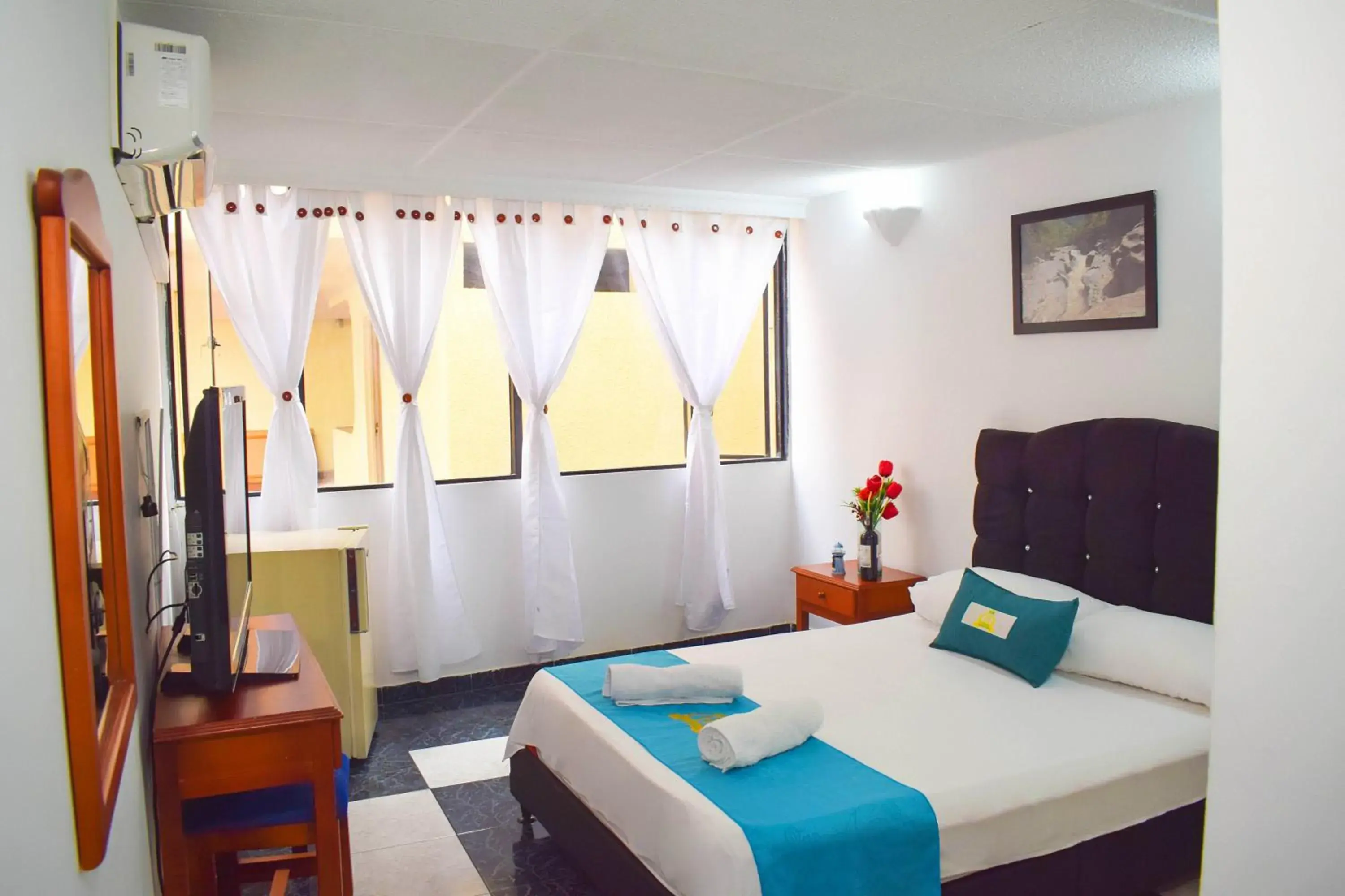 Double Room - single occupancy in HOTEL DINASTIA REAL NEIVA Double Room - single occupancy in HOTEL DINASTIA REAL NEIVA