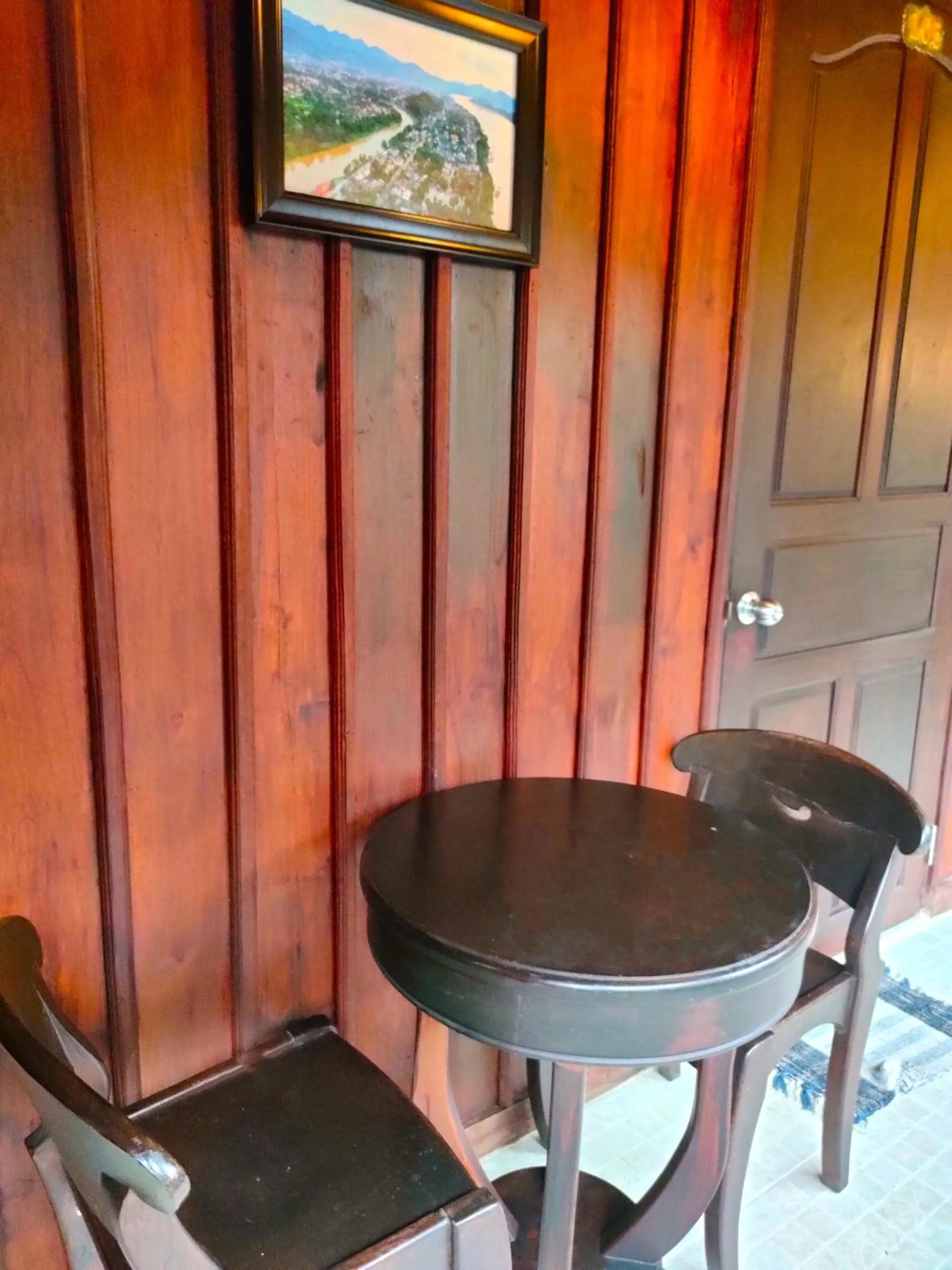 Decorative detail in Lotus Corner - Heritage B&B